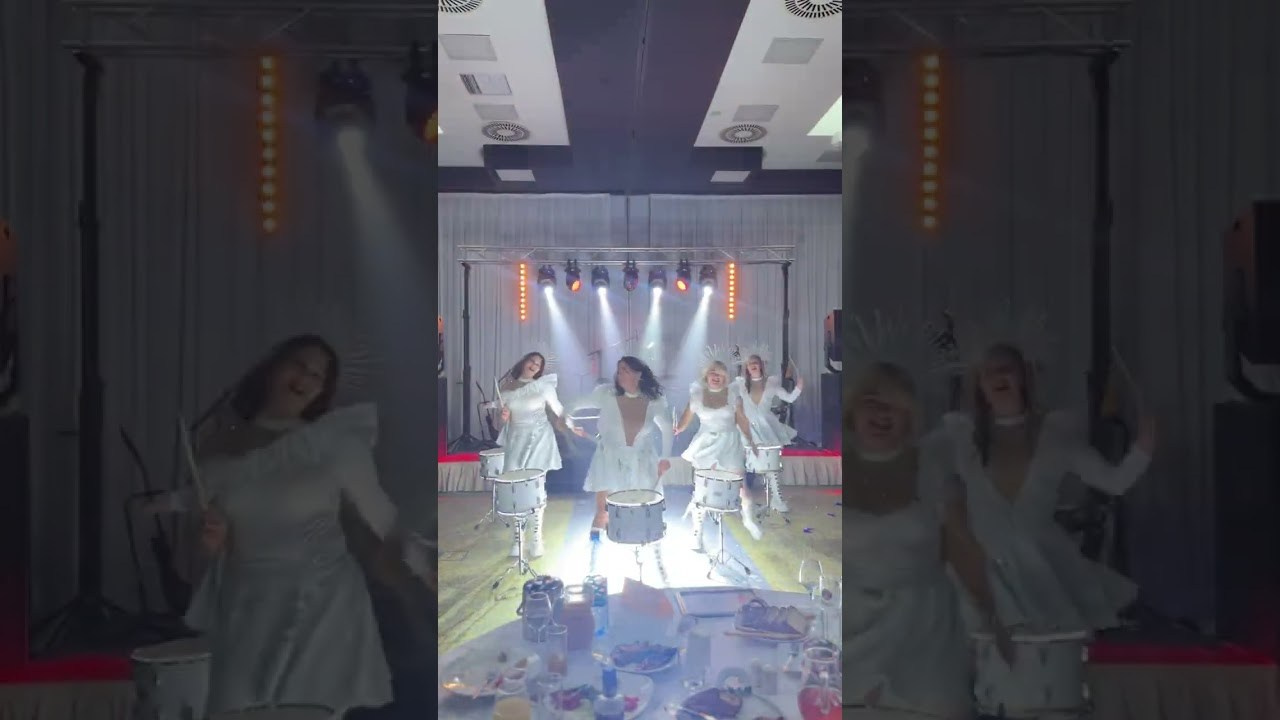Танцевально барабанное шоу. Kozyreva-show