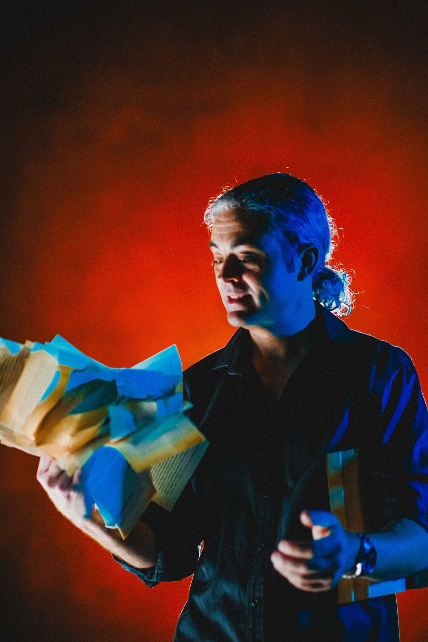 Works. Фотограф с цветным светом и оператор в Москве | Лиля Кичигина