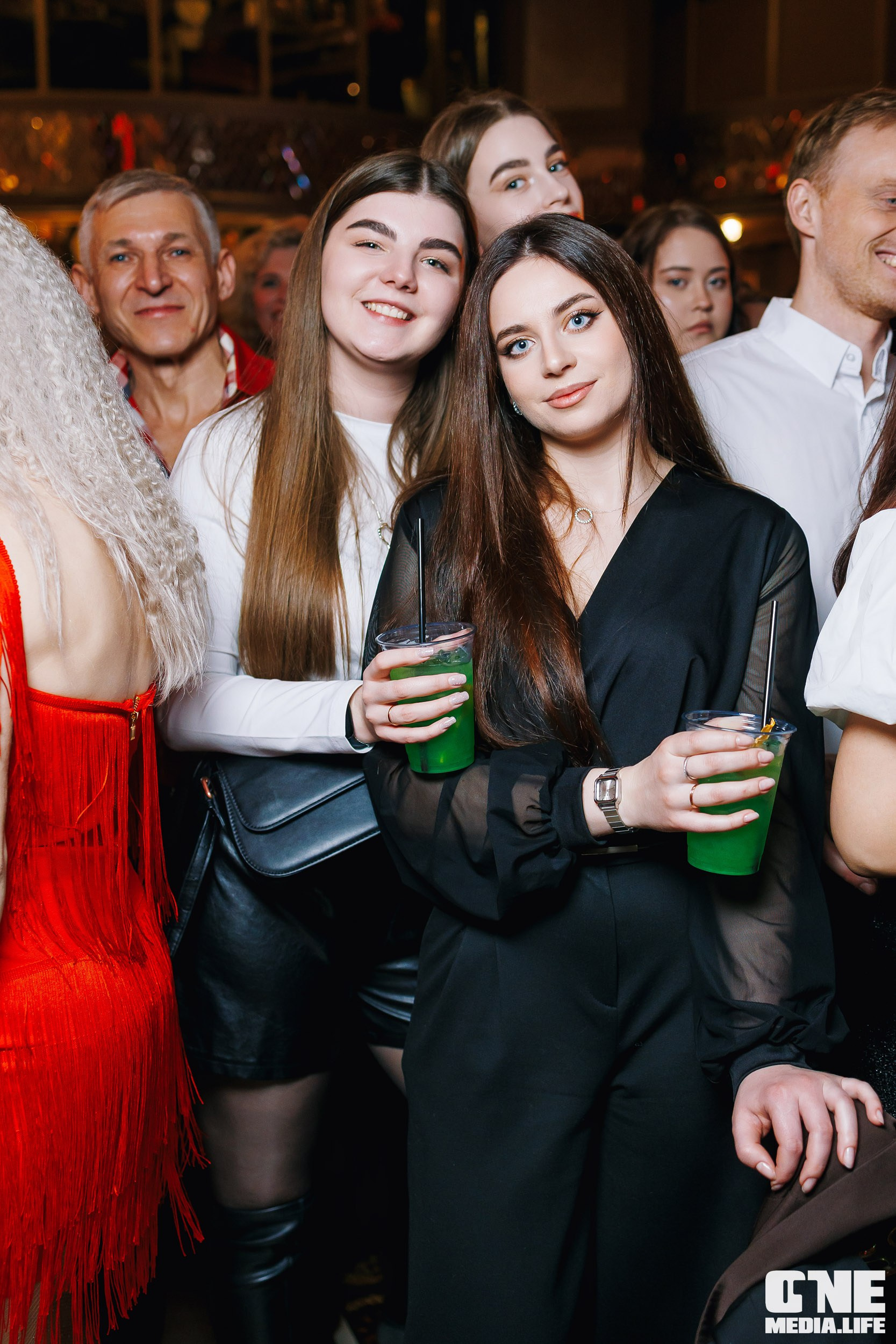 Фоторепортаж из казино Собрание. One Media Life: фоторепортажи, фотоотчеты с мероприятий и заведений