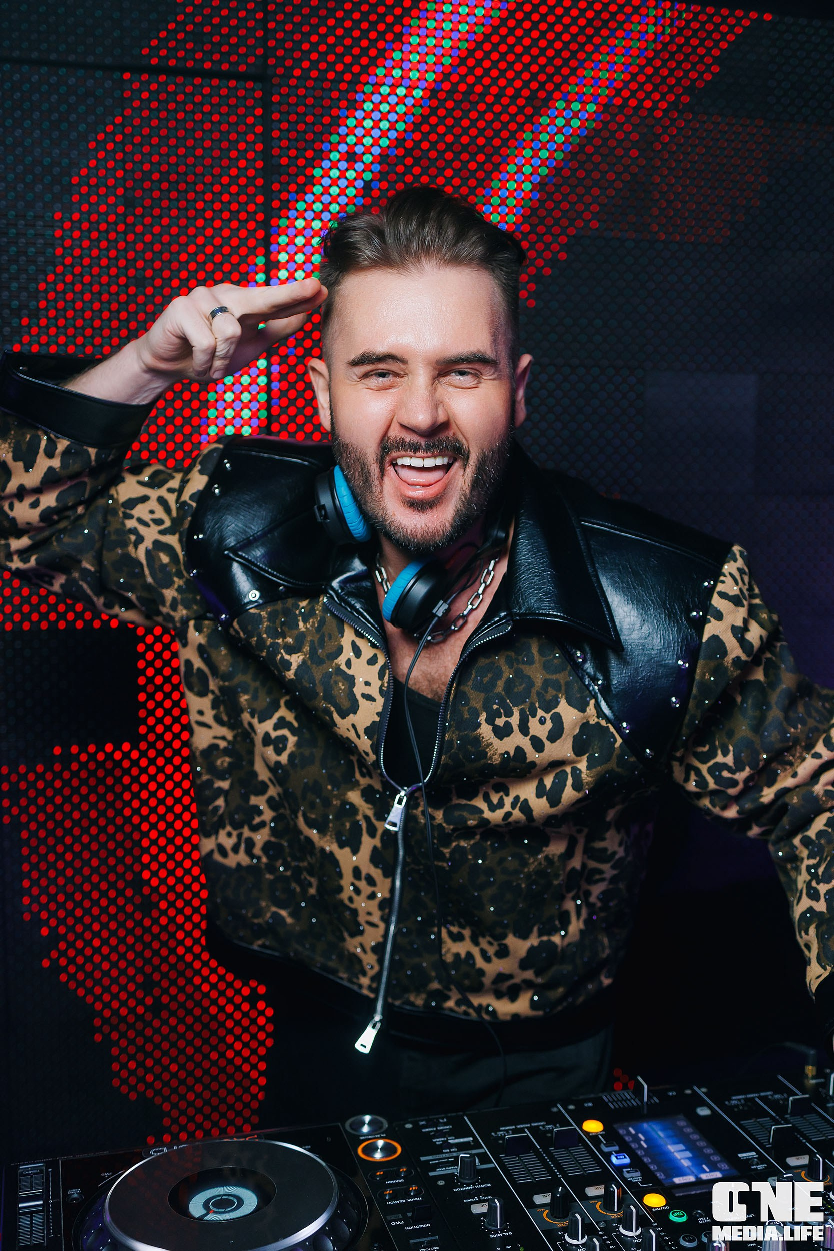 Фоторепортаж из РК Планета. One Media Life: фоторепортажи, фотоотчеты с мероприятий и заведений