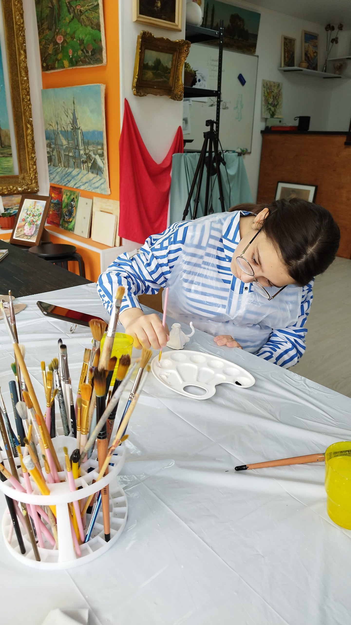 Арт-вечеринки и мастер-классы в Москве для взрослых и детей