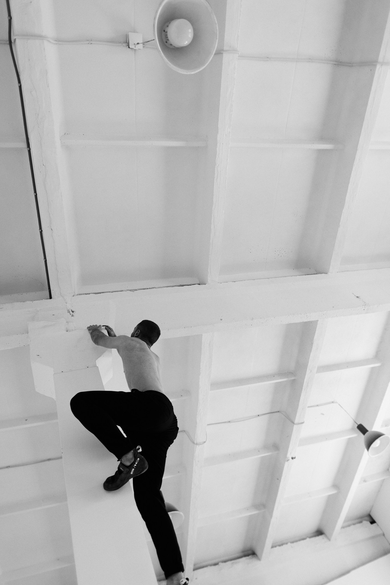 Мужская спортивная фотосессия в Тюмени: боулдеринг и лайфстайл. Фотограф Дарья Мустафина, Тюмень