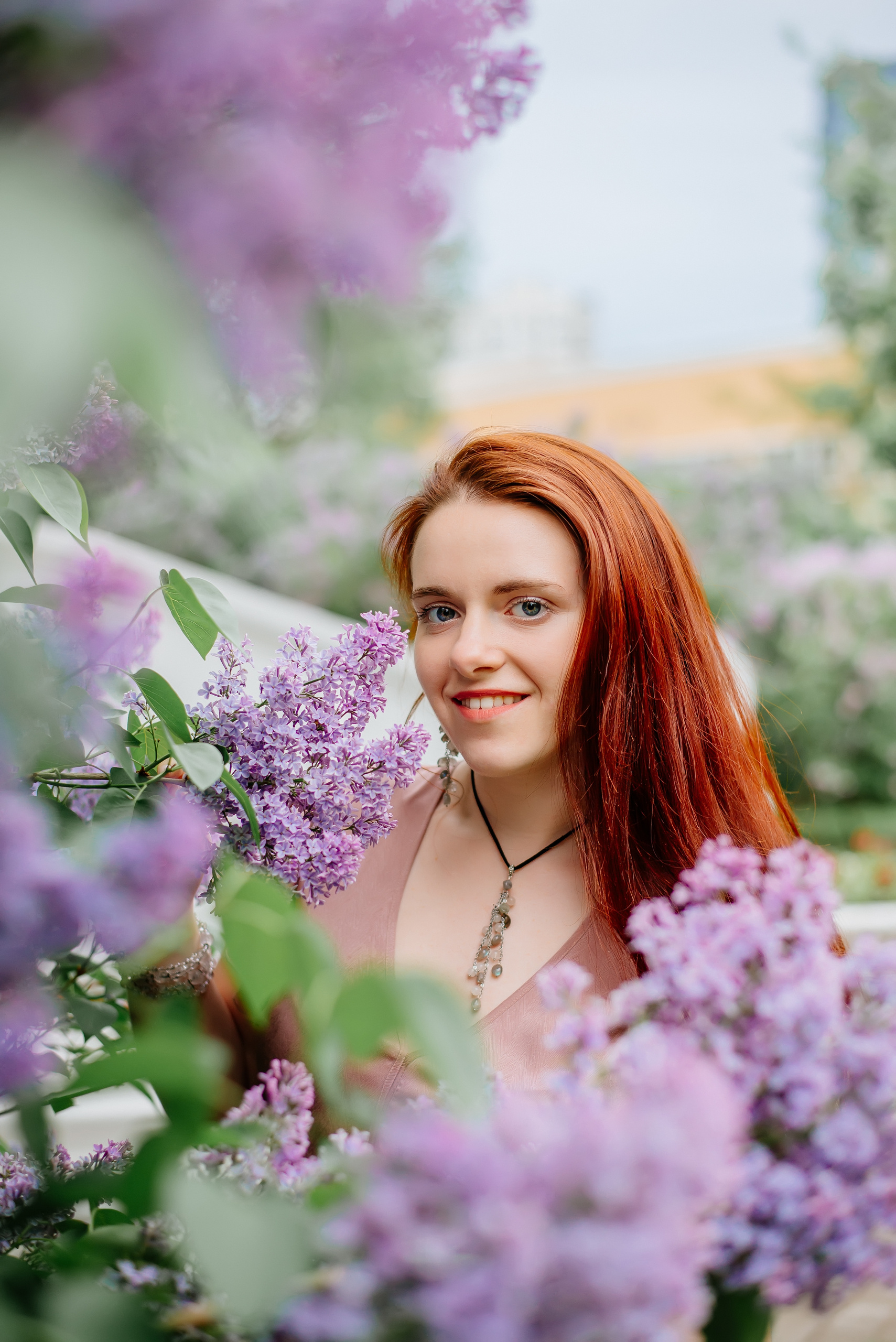Фотосессия в цветущих садах. Семейный и свадебный фотограф Семенова Инна