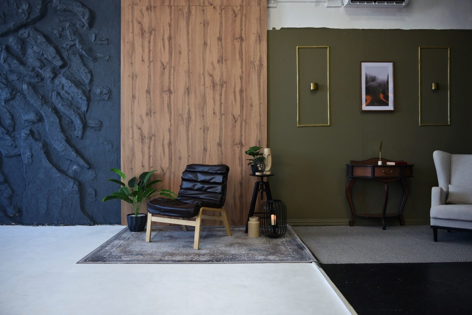 Фотостудии Севастополя. Лучшие фотостудии Севастополя. Фото интерьера фотостудий. Актуальные фото фотостудий Севастополя. Профессиональная фотосъемка в Крыму. Натуральные эмоции и живые кадры. Забронируйте дату прямо сейчас!