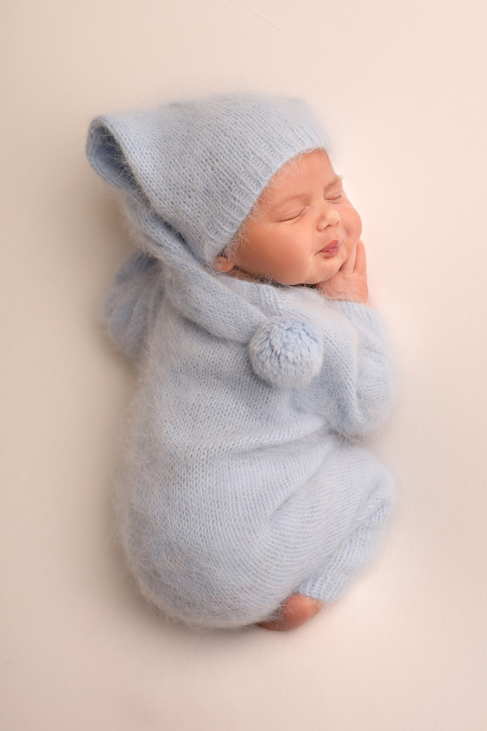 Детский фотограф новорожденных в Москве и Московской области Анна