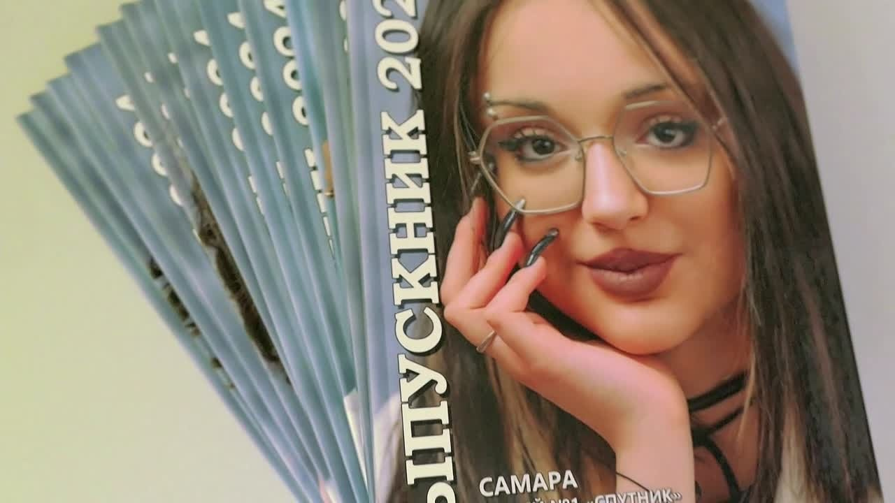 Выпускной альбом 11 класс. Заказать фотоальбомы на выпускной