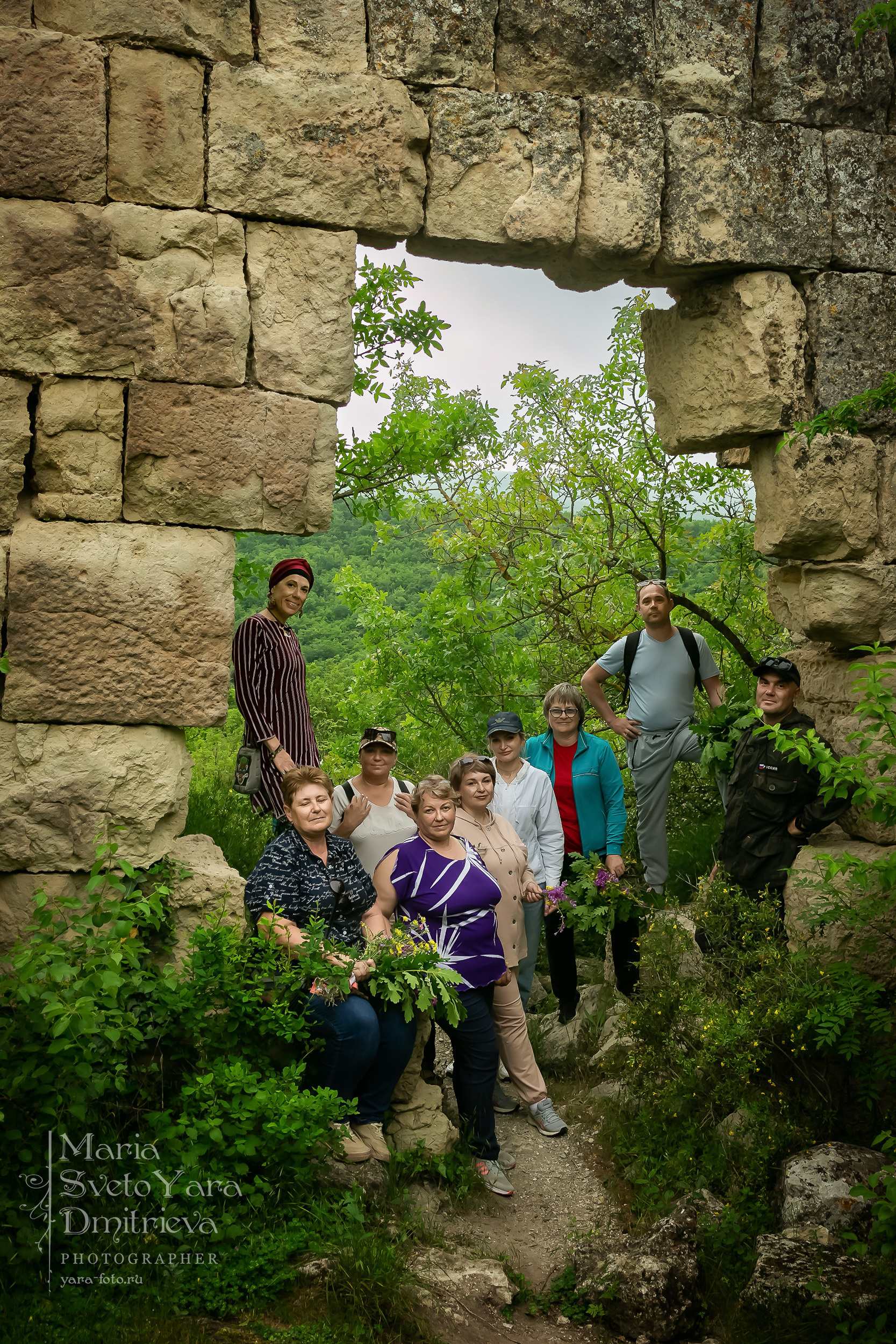 Инна 💠 Виды с трёх вершин Байдарской долины. Фотограф в Симферополе и Крыму — Мария СветоЯра Дмитриева | Индивидуальные и семейные съёмки