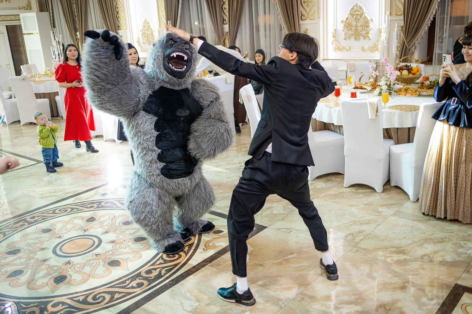 Студийный фотограф в Караганде Алексей Баранов. Фотограф Алексей Баранов. Фотостудия Flash. Семейные фотосессии в Караганде. Индивидуальные фотосессии, детские фотосессии, парные фотосессии в Караганде. Интерьерная фотосессия в Караганде. Семейный фотограф Алексей Баранов. Детский фотограф Алексей Баранов. Художественный фотограф Алексей Баранов. Свадебный фотограф Алексей Баранов. Черно-Белая съемка в Караганде. Самые лучшие семейный и детские фотосессии в Караганде. Контент Съемка в Караганде. SMM в Караганде. Контент фотограф Алексей Баранов. Рекламная съемка в караганде. Реклама. Бутики с одеждой. торговля Караганда. рекламное фото мероприятия в караганде. рекламное фото. рекламный фотограф Алексей Баранов. фотограф. Фотограф Караганда. Алексей Баранов. фотосессия. фотосессия в Караганде. Заказать фотографа в караганде. репортажный фотограф в Караганде. фотосъемка мероприятий. банкет. свадьба. юбилей. детское день рождение. годик. фотограф детский в Караганде. Репортажный фотограф в караганде Алексей Баранов.