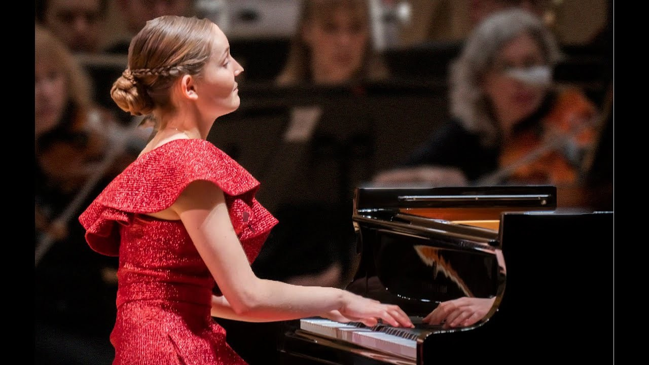 Exhibition. Artist Margarita Gusak