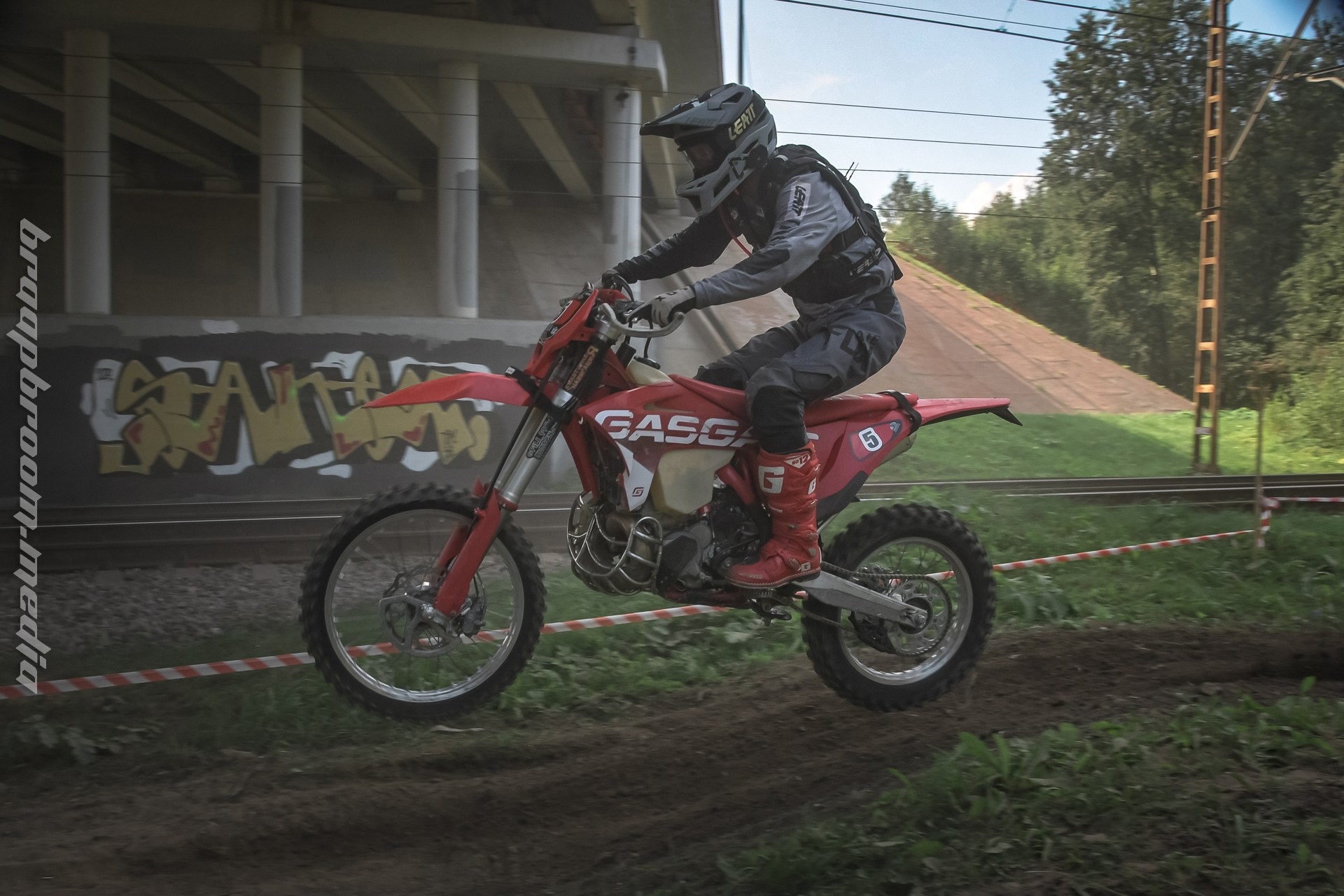 Enduro MFR. BraapBroom Media Group