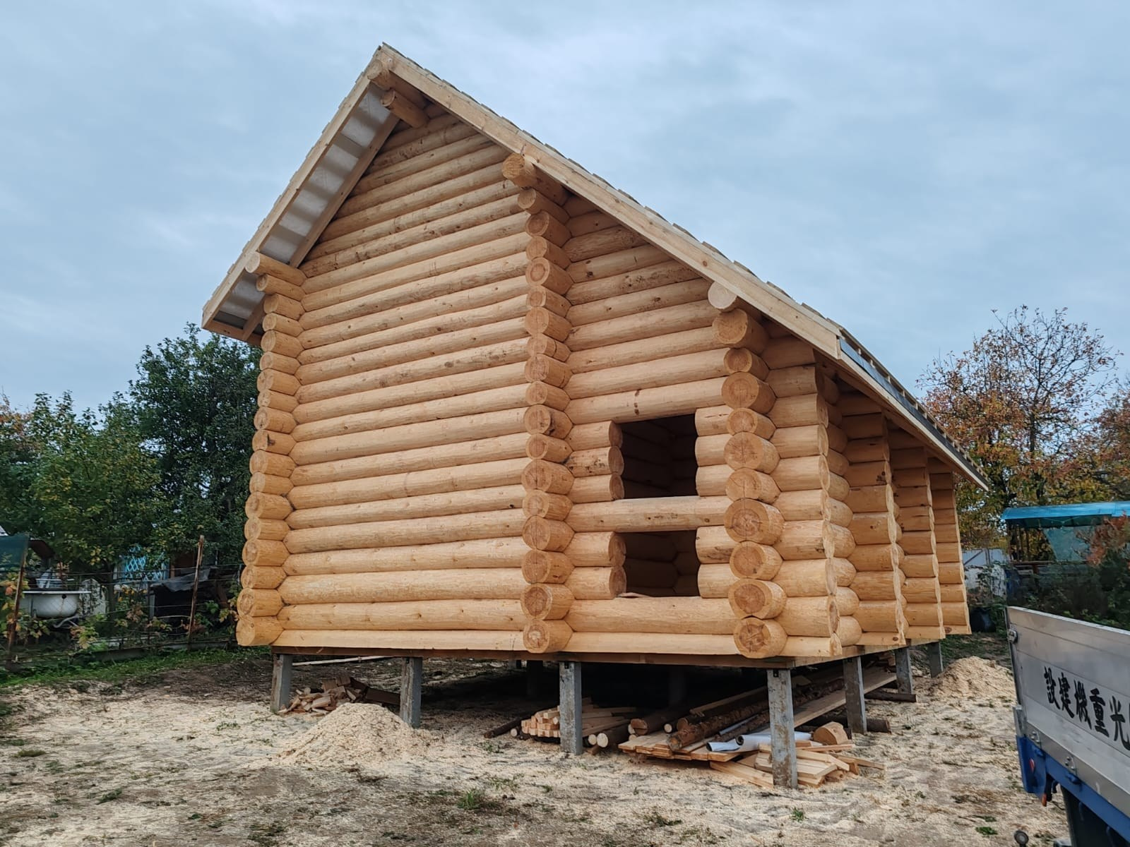 Срубы домов и бань в посёлке Золотково Владимирской области