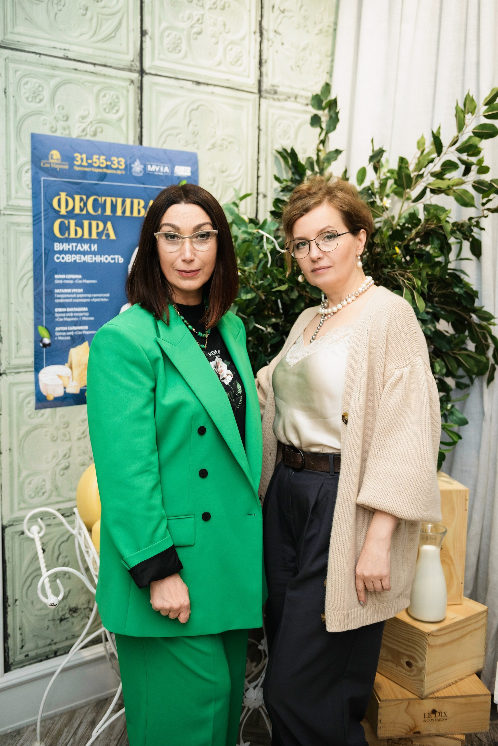 Фотосъемка мероприятия в ресторане в Петропавловске-Камчатском. Репортажная фотосъемка праздника в ресторане в Петропавловске-Камчатском. Профессиональная съемка блюд и интерьера ресторана в Петропавловске-Камчатском. Заказать фотосъемку корпоратива или банкета в ресторане в Петропавловске-Камчатском.