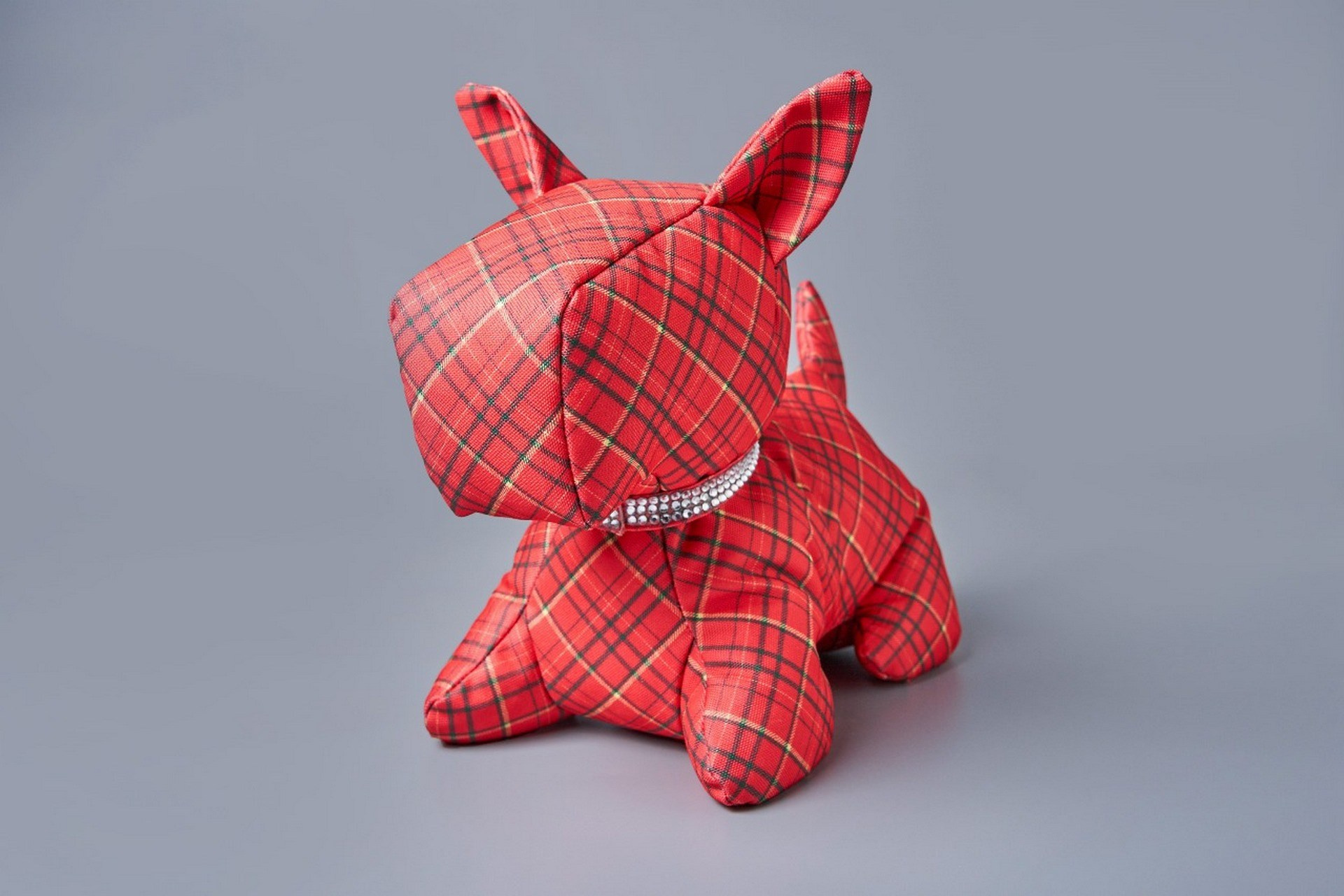 Фотограф для маркетплейсов и интернет магазина в Твери. Фотограф в Твери Захаров Сергей