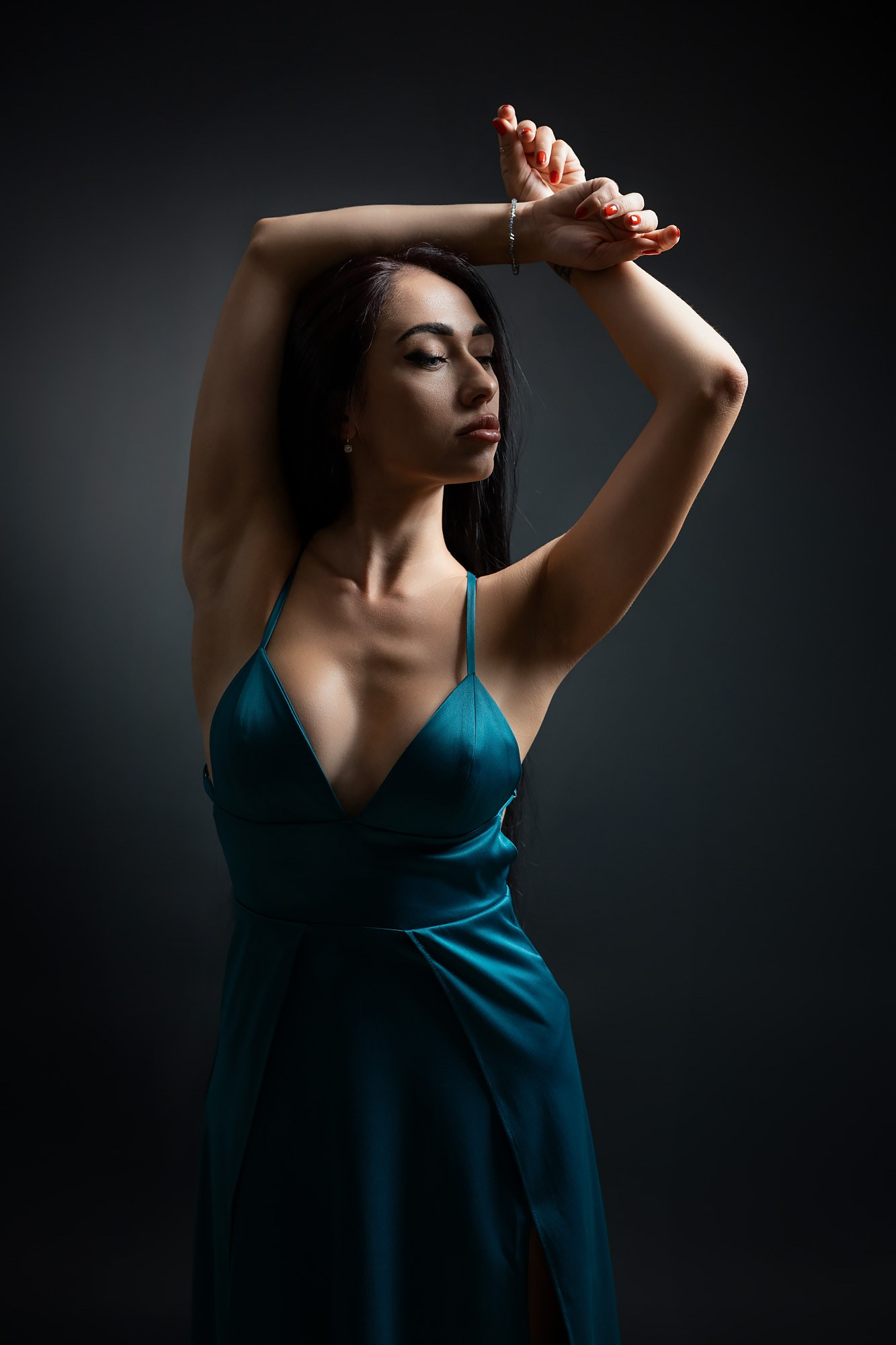 Женская фотосессия в студии