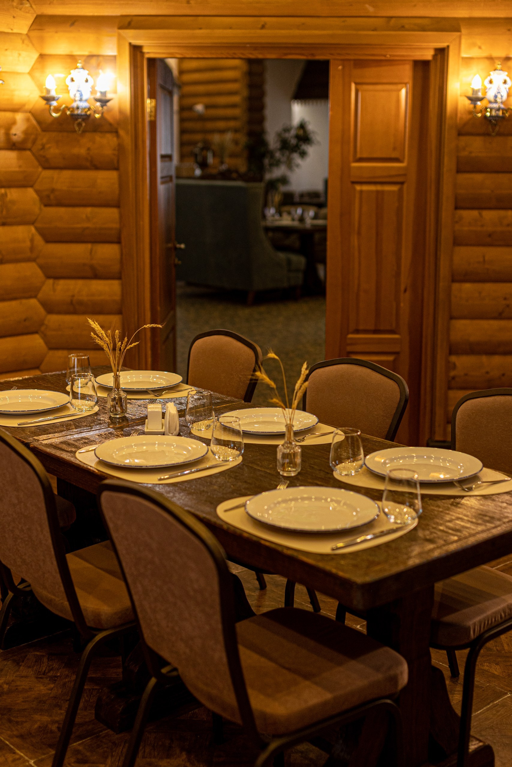 Банкетный зал «Гжель», ресторана «Дача ". Фотограф в Оренбурге. Профессиональный фотограф