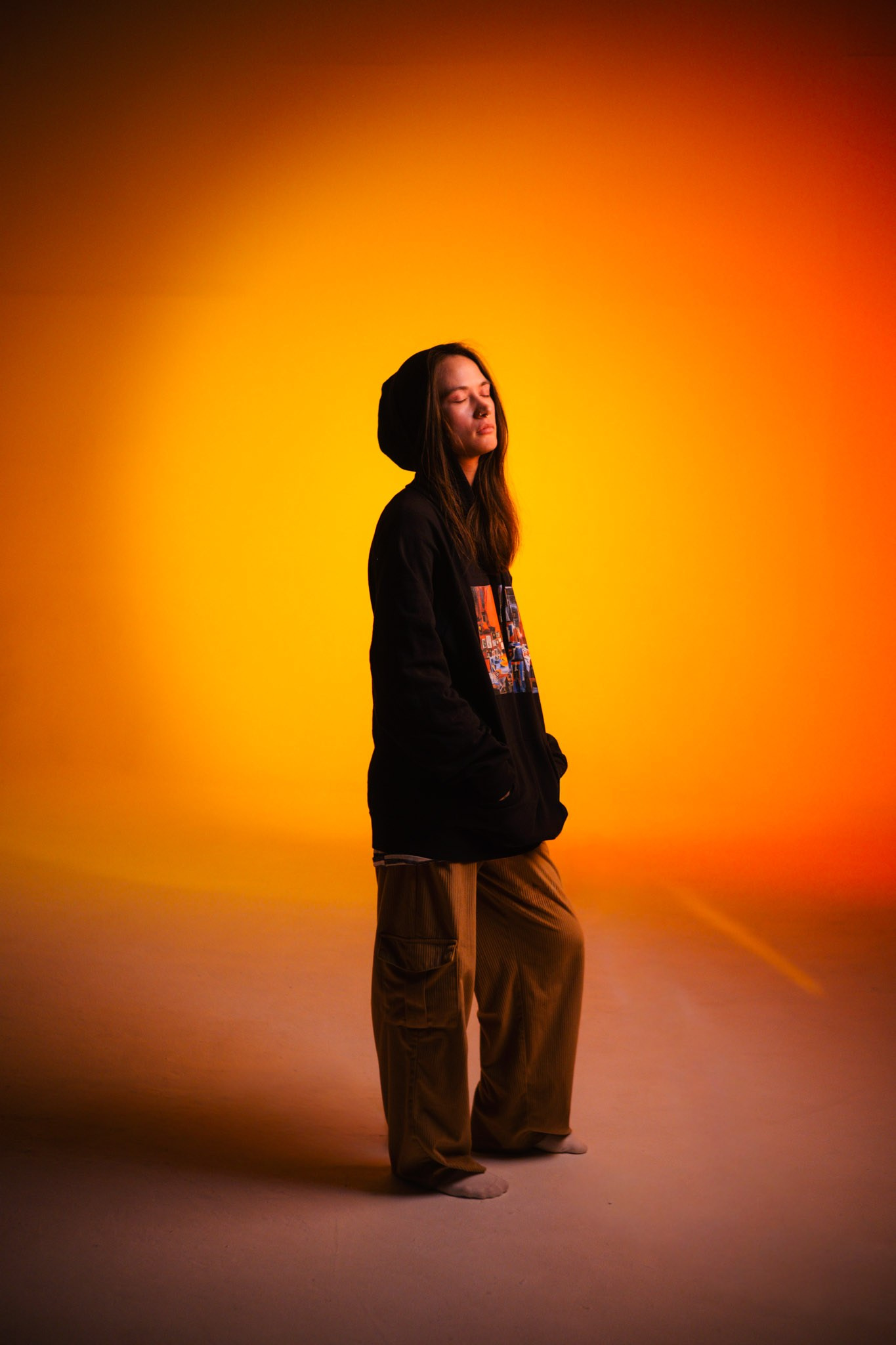 Works. Фотограф с цветным светом и оператор в Москве | Лиля Кичигина