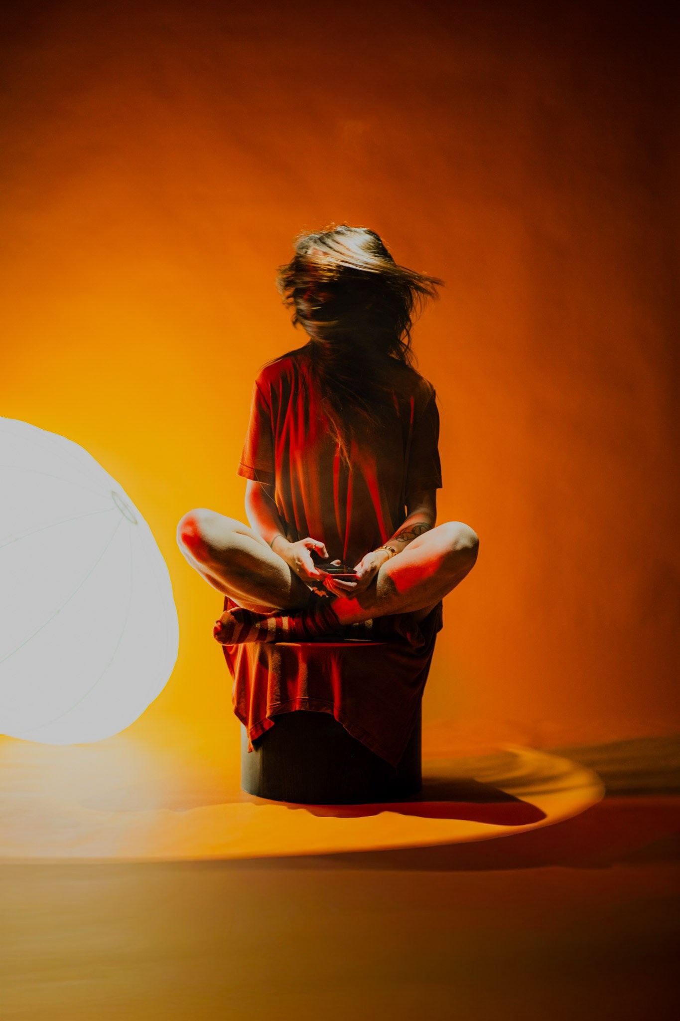 Works. Фотограф с цветным светом и оператор в Москве | Лиля Кичигина