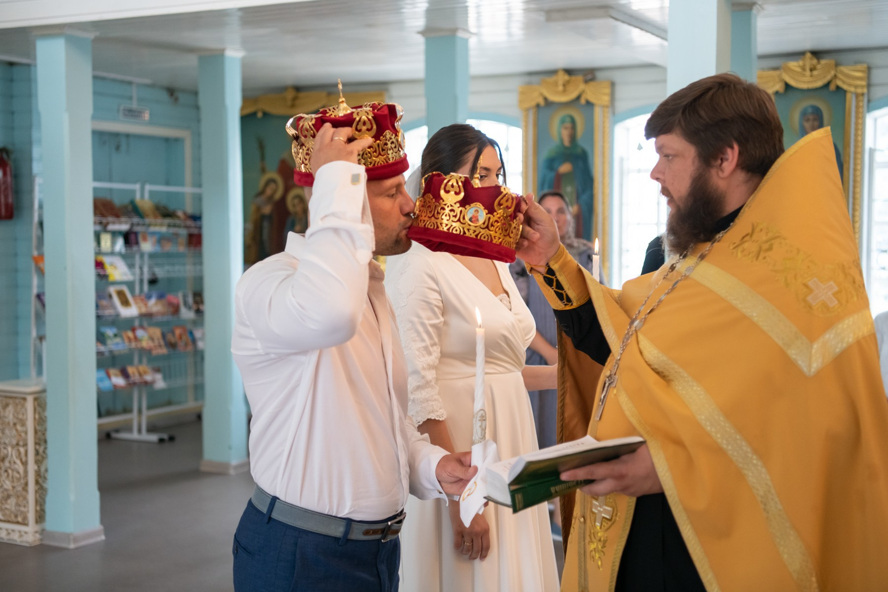 Таинство Крещения Венчание. Фотохудожник Нина Жихарева