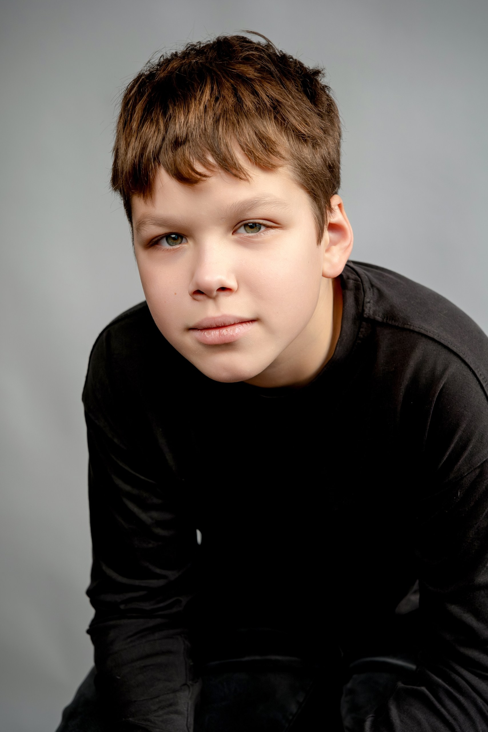 Женя с сыновьями — минимализм в лофте. Фотограф и видеограф в Тюмени Анна Жагорина, ваши фото еще не отдавали так быстро!