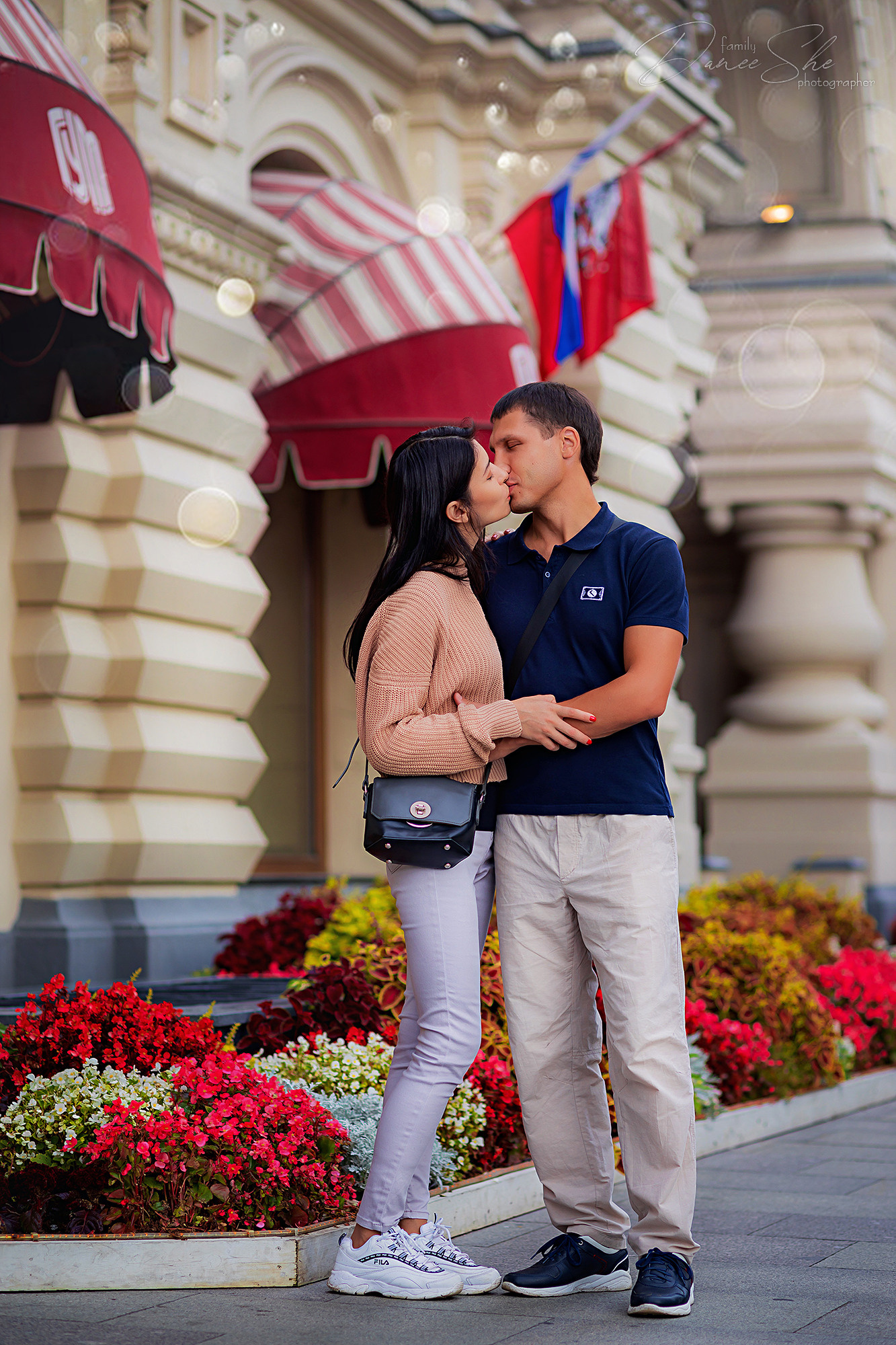 Фотосессия lovestory по центру города Москвы. Интерьеры, Контент, Портреты | Фотограф в Москве Дани Терно