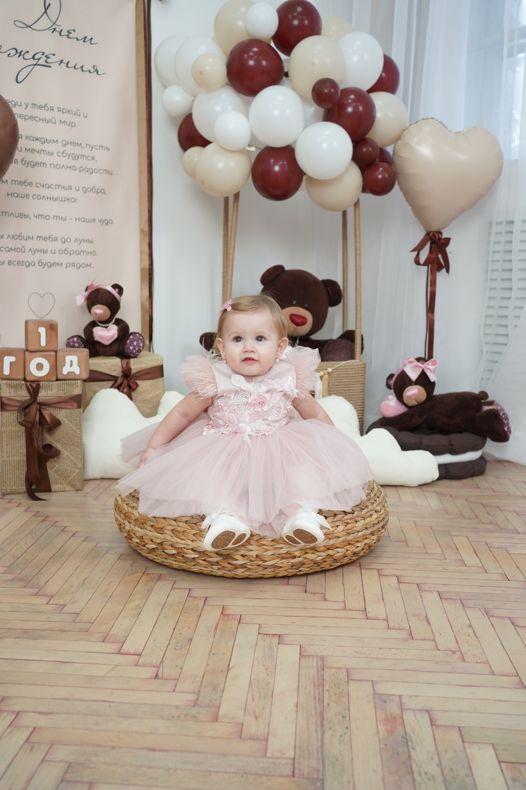 Фотоссесия на Годик для Девочки. Детская Фотостудия ГОДОВАСИКИ в Санкт-Петербурге фотосесия на годик