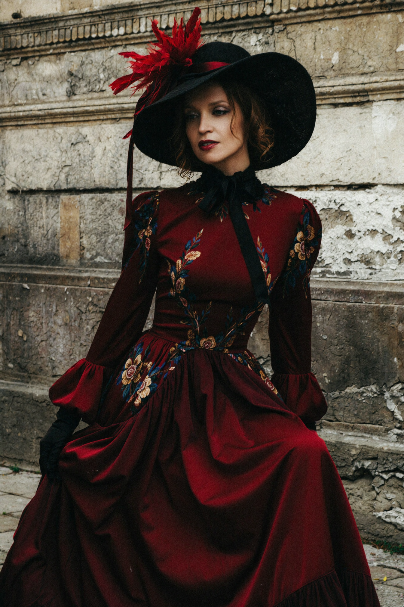 99 FACES. Yulia Yurchevskaya | Art Director & Visual Visionary