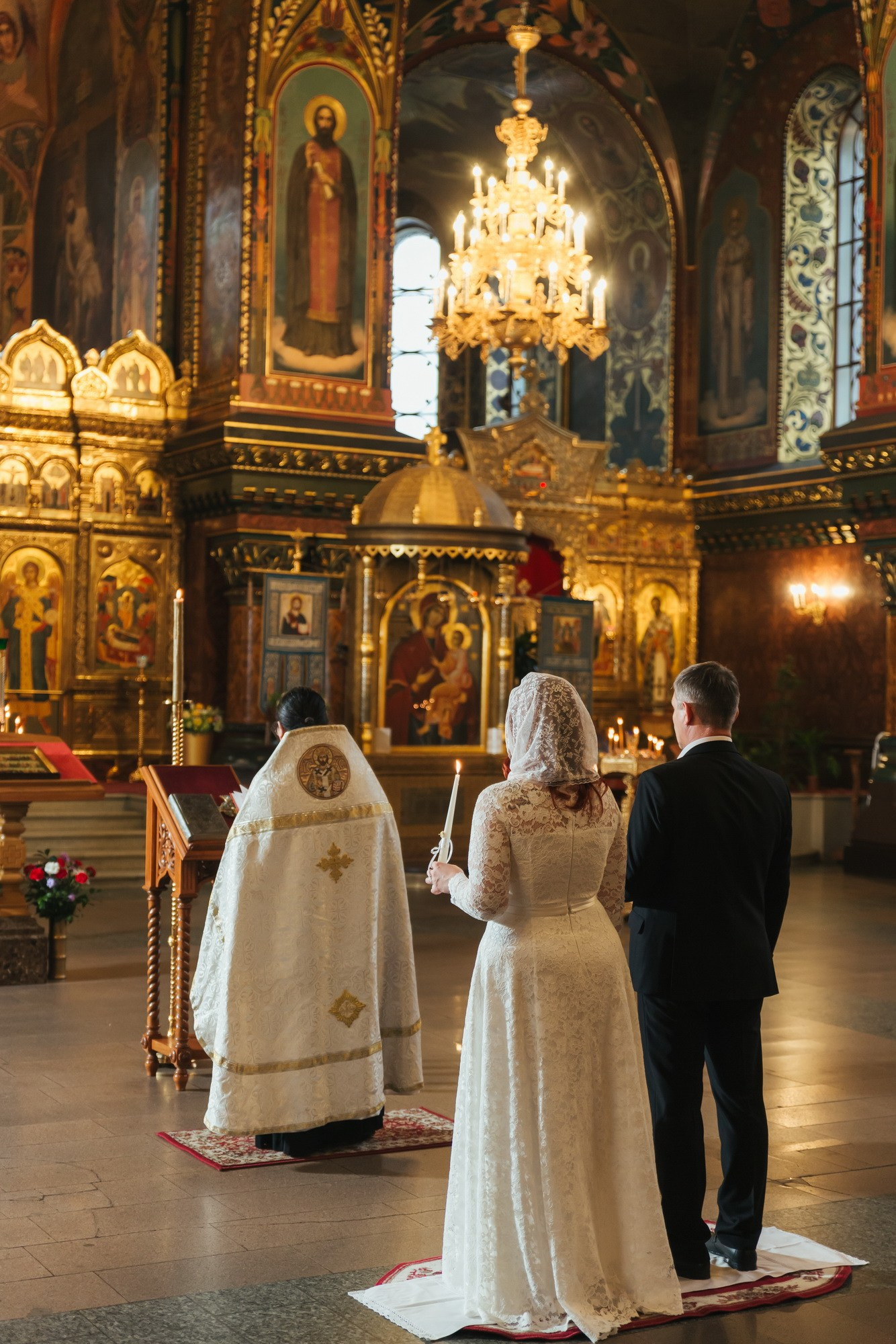 Венчание Церковь Успения Пресвятой Богородицы СПб. Фотограф крещение венчание в Петербурге! Помогает подобрать храм и посоветовал душевного батюшку в СПб