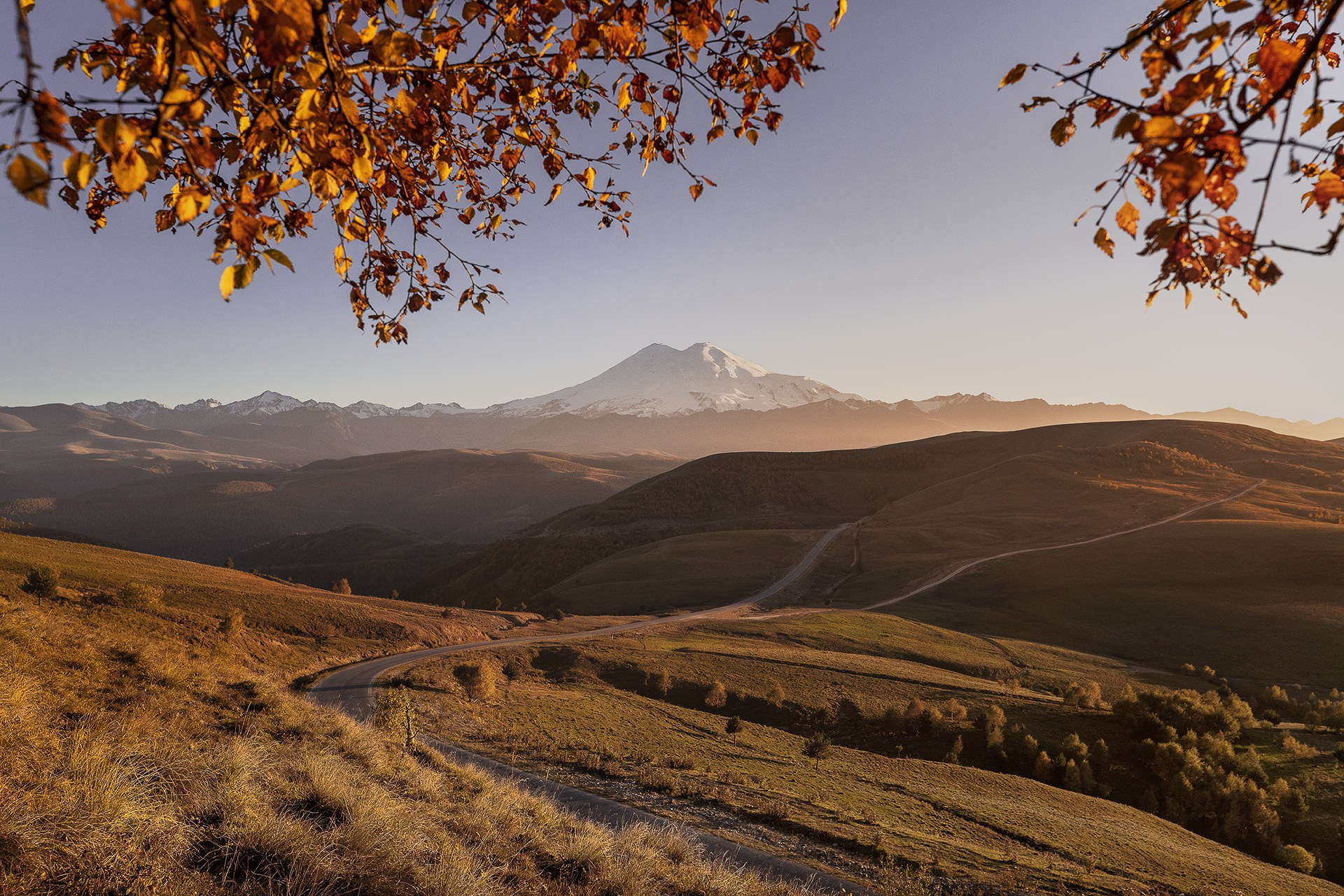 Осеннее приэльбрусье 2026 | Фотограф Дмитрий Купрацевич. Дмитрий Купрацевич профессиональный пейзажный и travel-фотограф