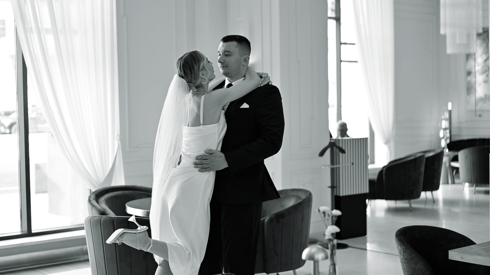 Лучшие отели для свадебного утра в Москве. Свадебный видеограф в Москве Никонова Анна