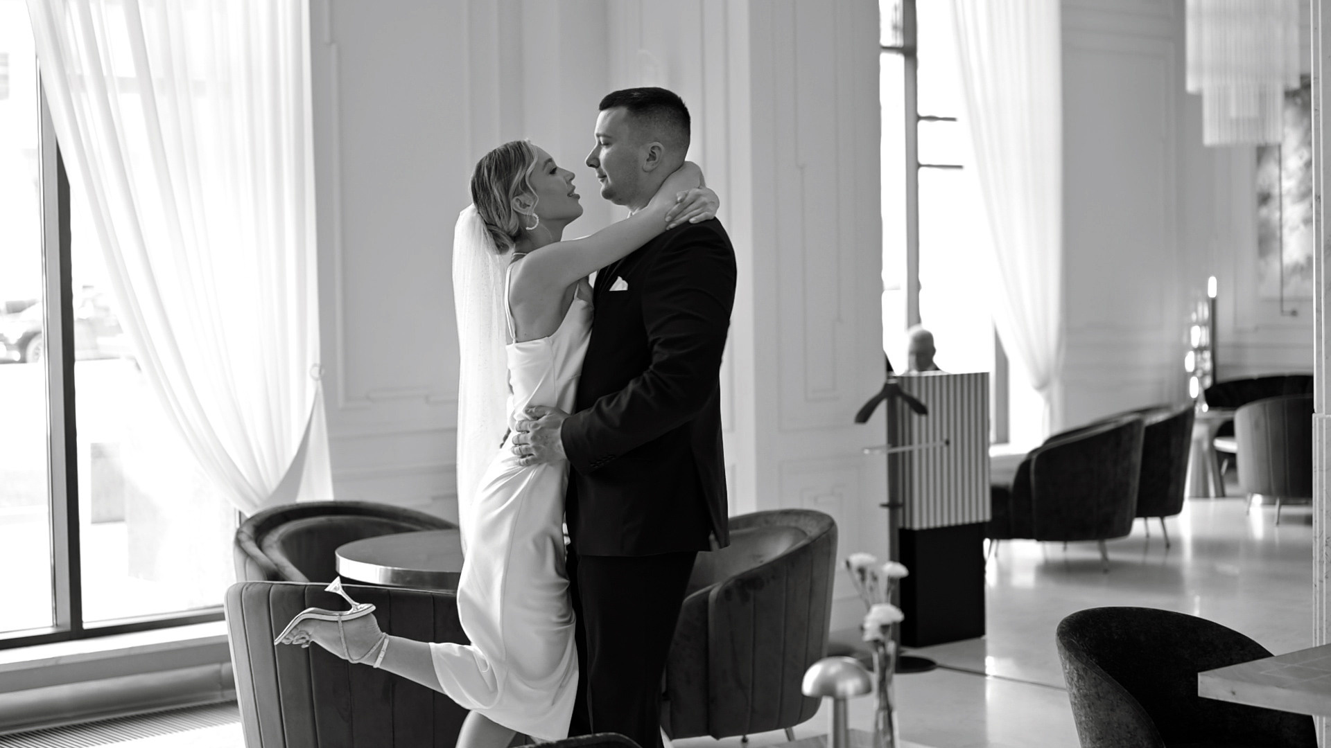 Лучшие отели для свадебного утра в Москве. Свадебный видеограф в Москве Никонова Анна