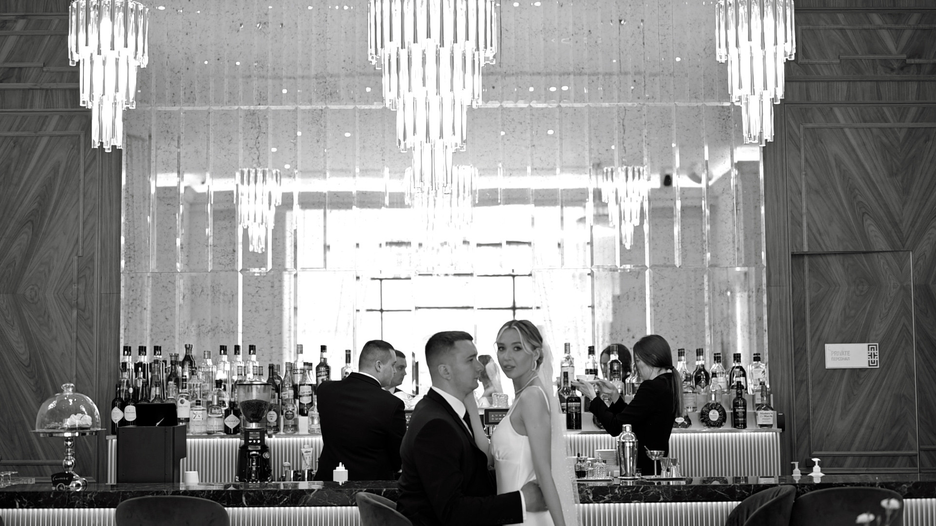 Лучшие отели для свадебного утра в Москве. Свадебный видеограф в Москве Никонова Анна