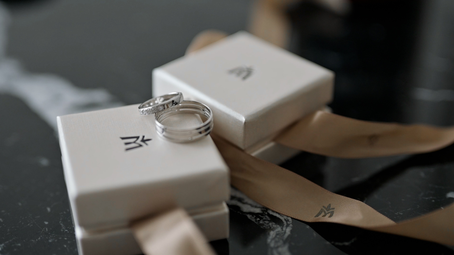 Лучшие отели для свадебного утра в Москве. Свадебный видеограф в Москве Никонова Анна