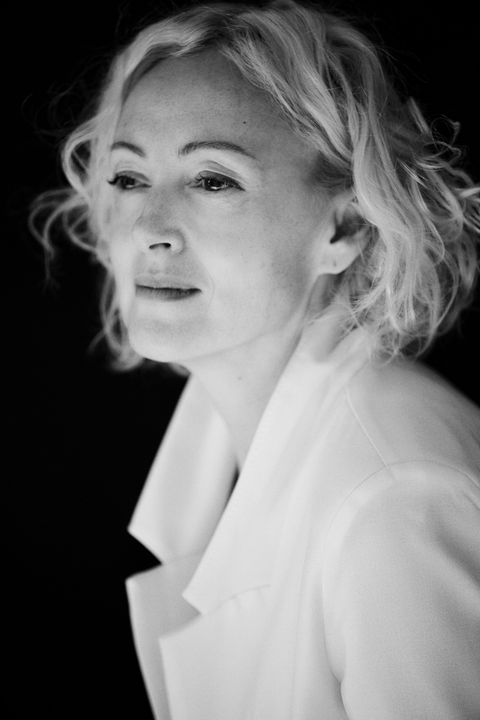 Студийная фотосессия интервью с Ольгой. FOTOFAQ SKOOL г. Санкт-Петербург: очные, дистанционные и онлайн курсы фотографии