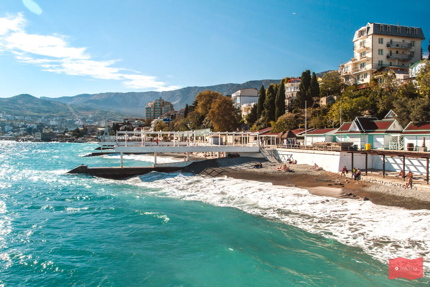 Локации для фотосессии в Ялте. Профессиональная фотосъемка в Крыму. Натуральные эмоции и живые кадры. Забронируйте дату прямо сейчас!