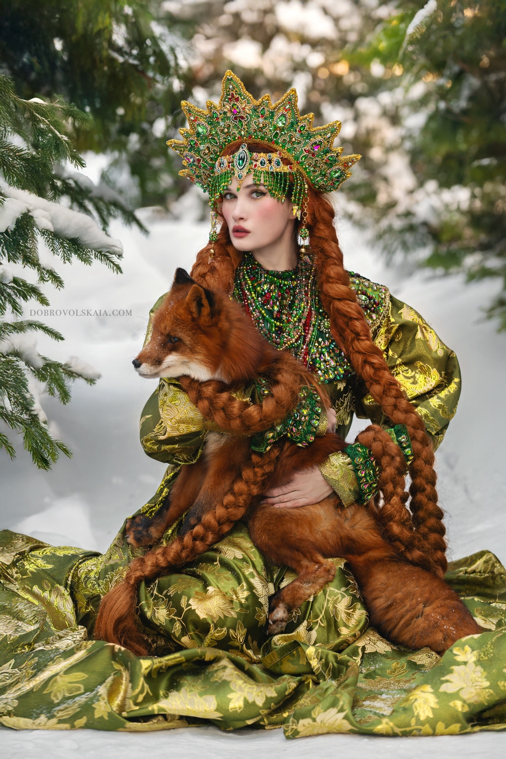 Царевна — Лягушка лесная. Русские народные костюмы в Москве