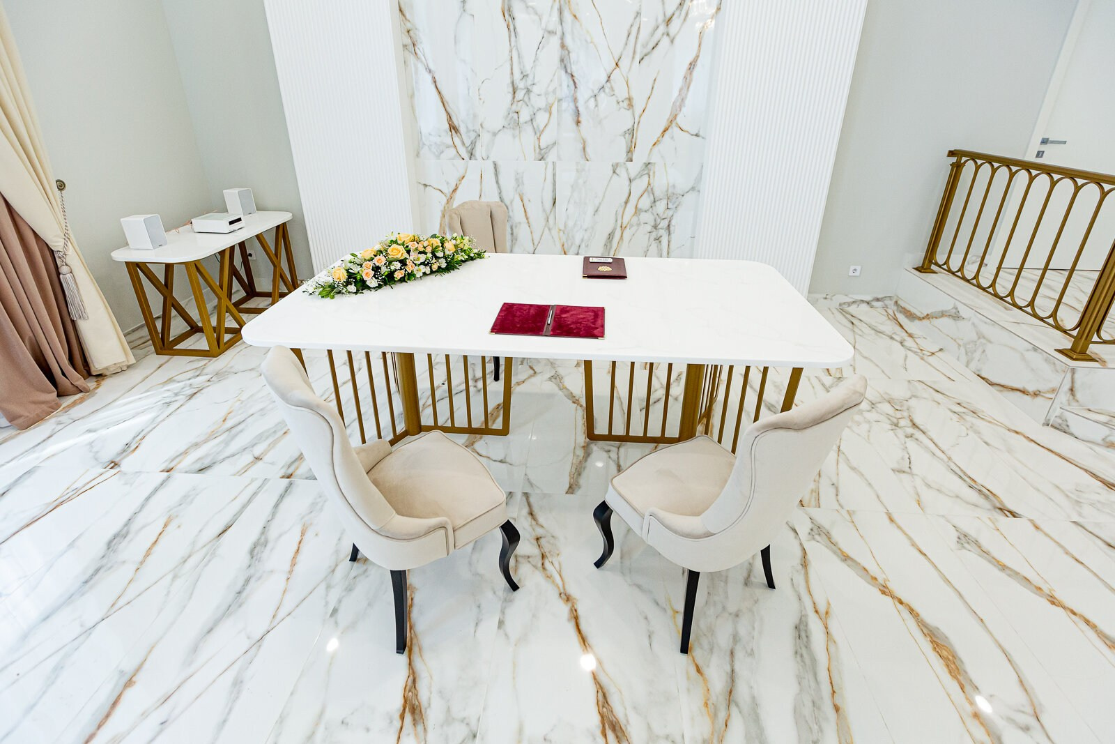 Регистрация брака в Шипиловском ЗАГСе, обзор и особенности. Свадебный фотограф Москва и МО Сергей Киржаев