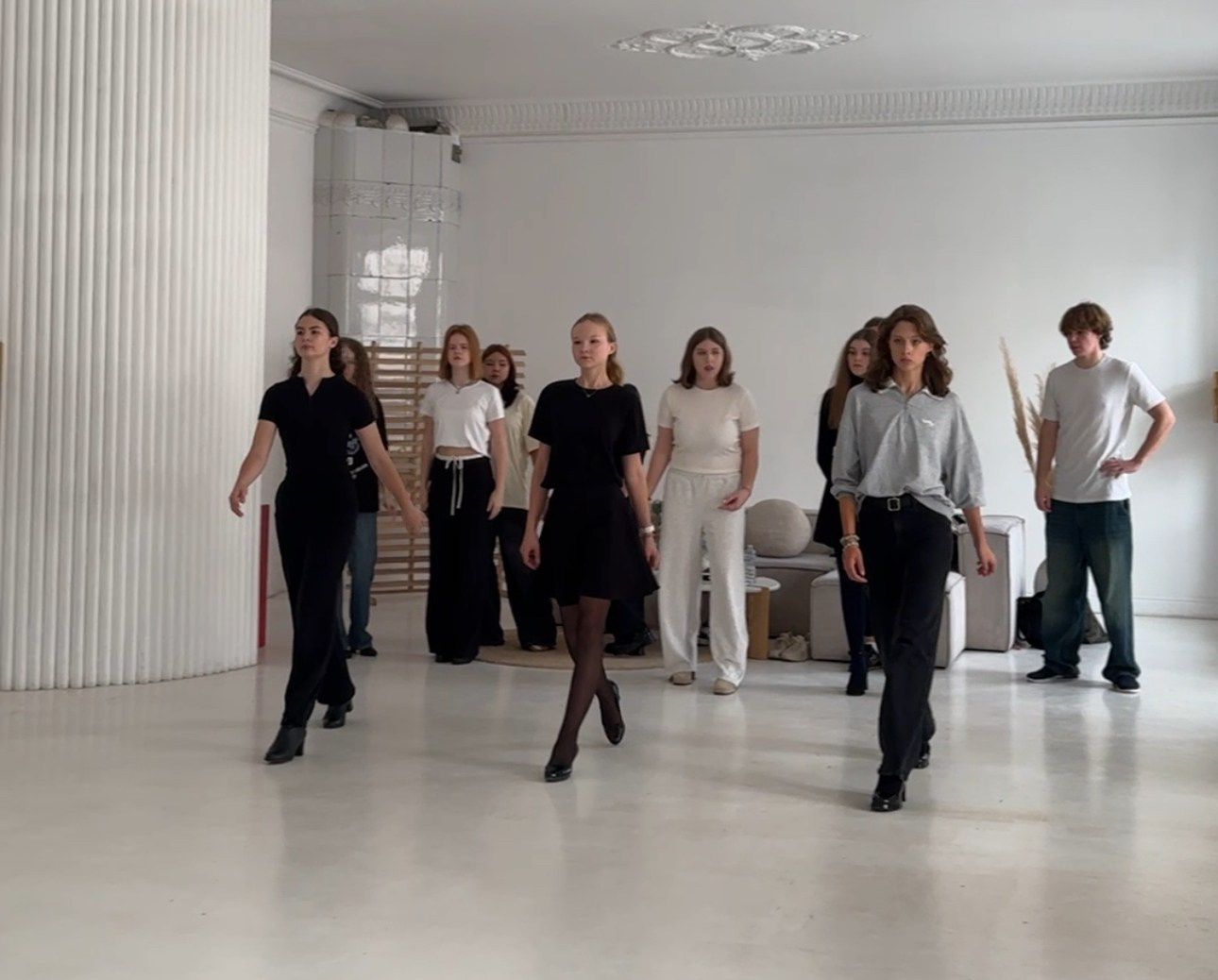 TM Teens. Модельная школа TOP MODEL KIDS