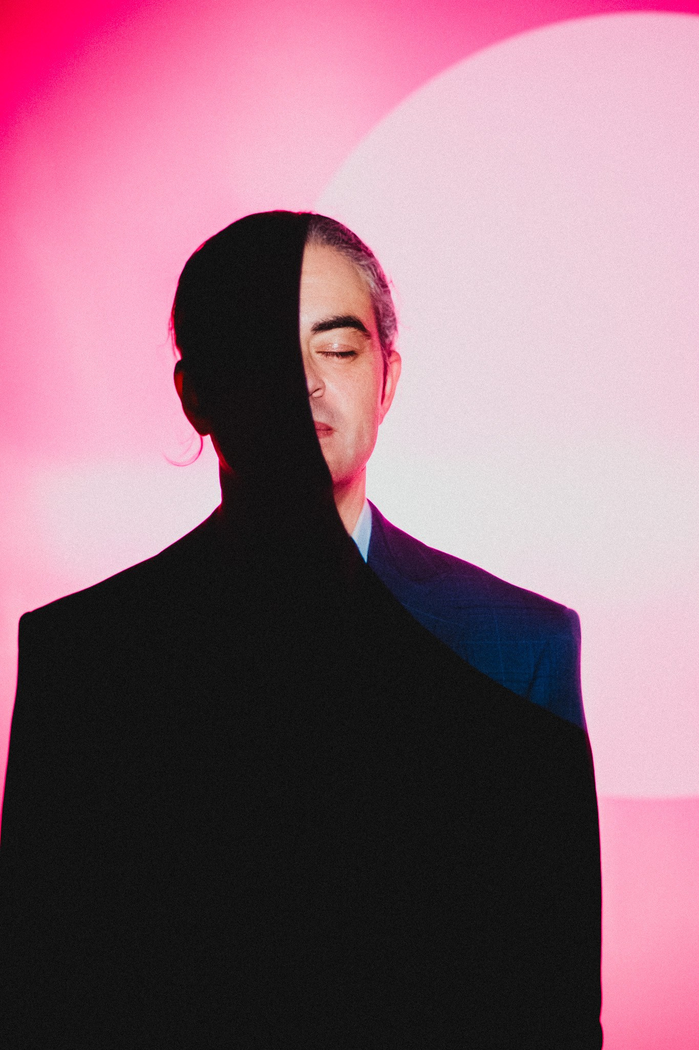 Works. Фотограф с цветным светом и оператор в Москве | Лиля Кичигина