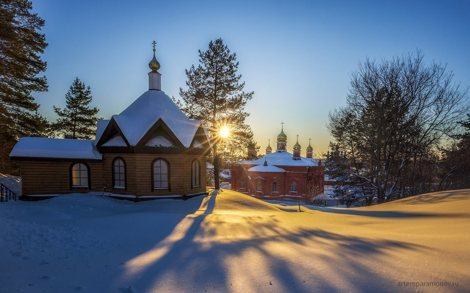 Свято-Введенский Макарьевский Жабынский мужской монастырь. Фотохудожник Артём Парамонов