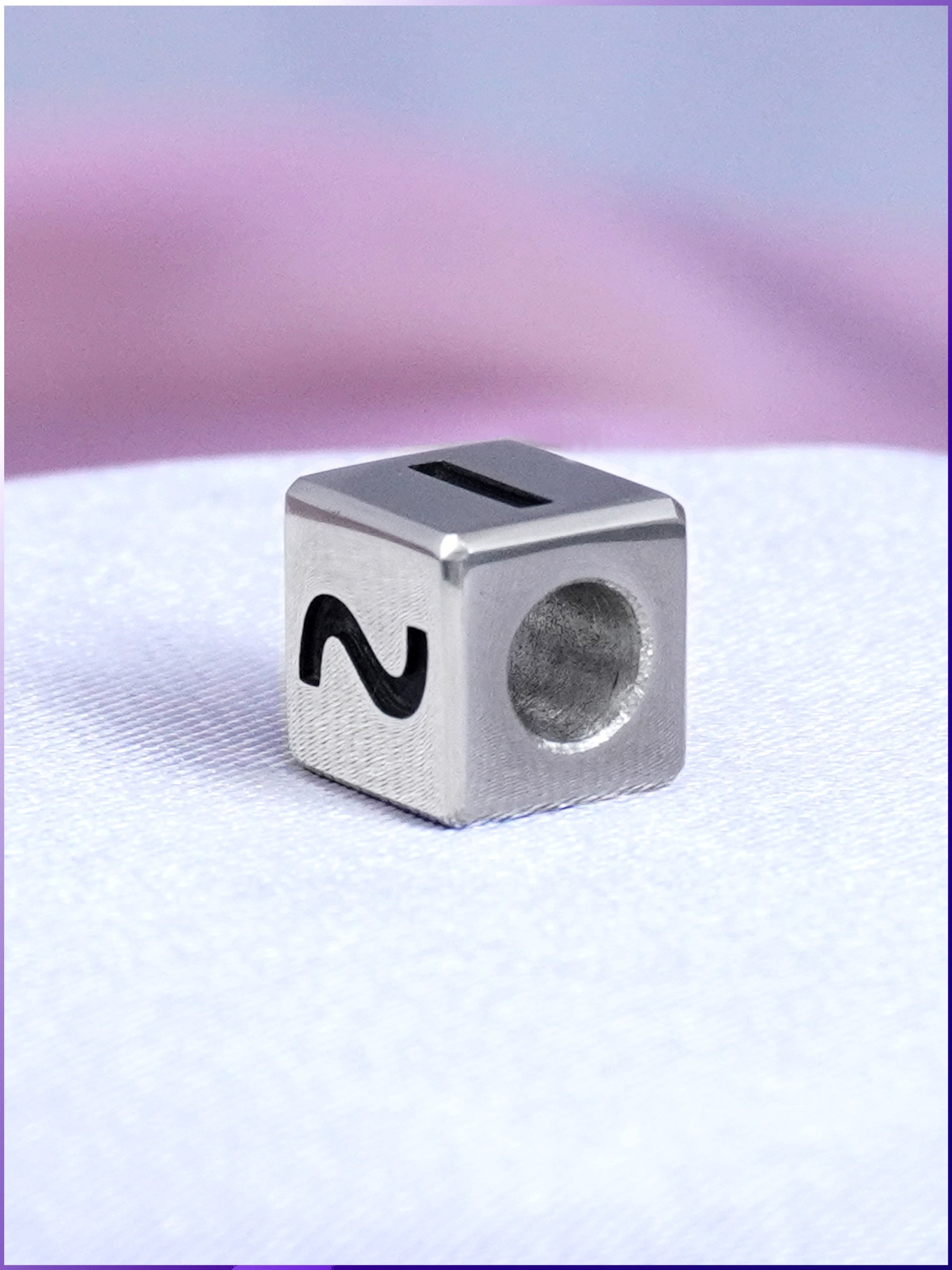 Процесс изготовления подвески «Кубик» в Joker-Studio