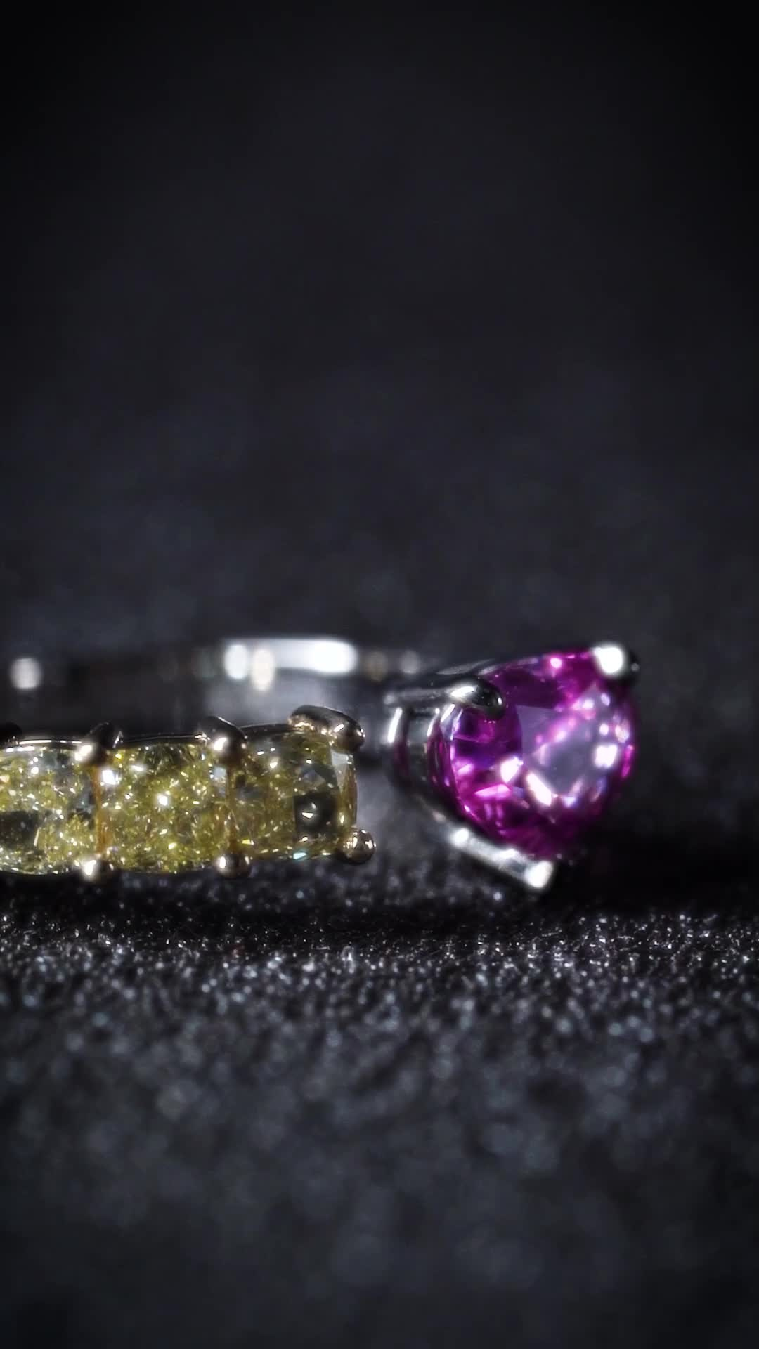 Предметная съёмка. Профессиональный видеограф в Москве — Ярослав Сергеев. Видеосъёмка под ключ: монтаж, цветокоррекция, саунд-дизайн, креативные видео