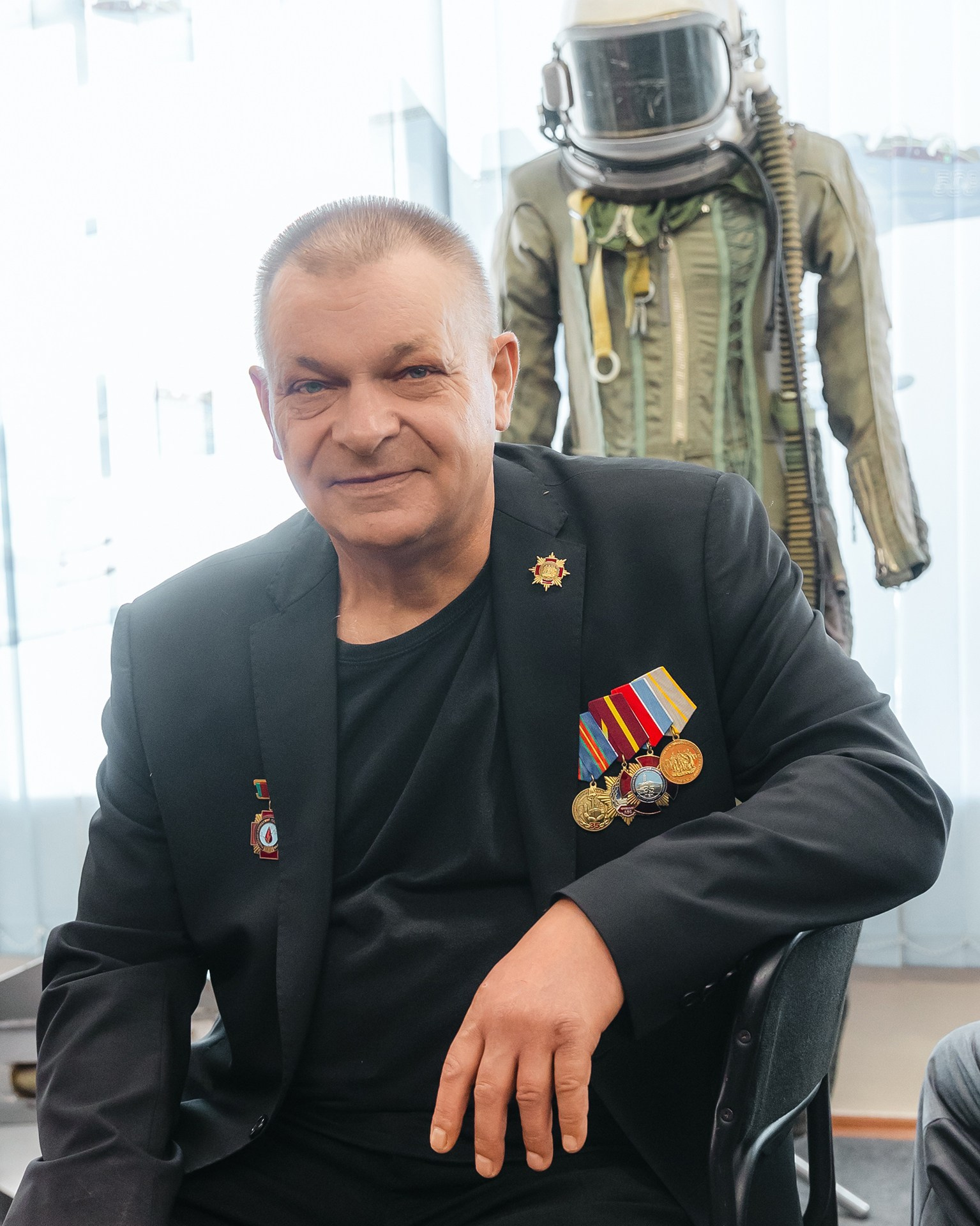 Урок мужества в ГБОУ Школа 956 города Москвы. Фото и видео проект о героях ВОВ, Чернобыльцах, Афганцах