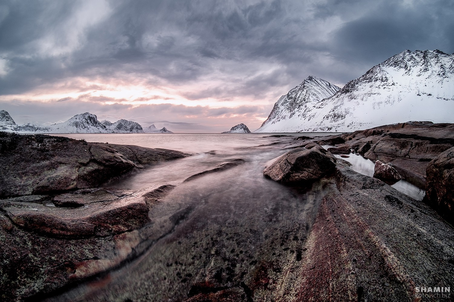 Лофотенские острова — пейзажи, северное сияние и море. Фотограф Константин Шамин. Фотограф Константин Шамин