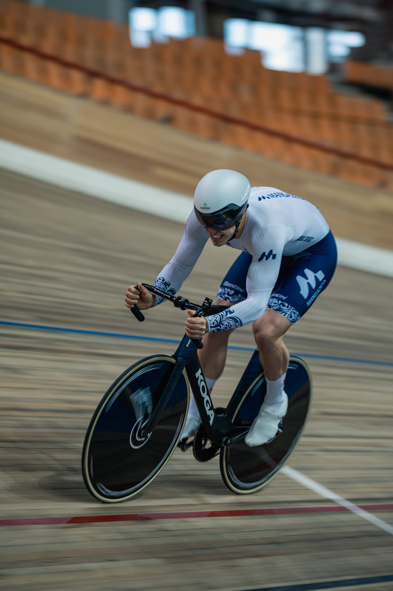 Кубок и чемпионат России по велоспорту на треке 2026. Фоторепортаж с велотрека «Крылатское» | Сергей Чурносов