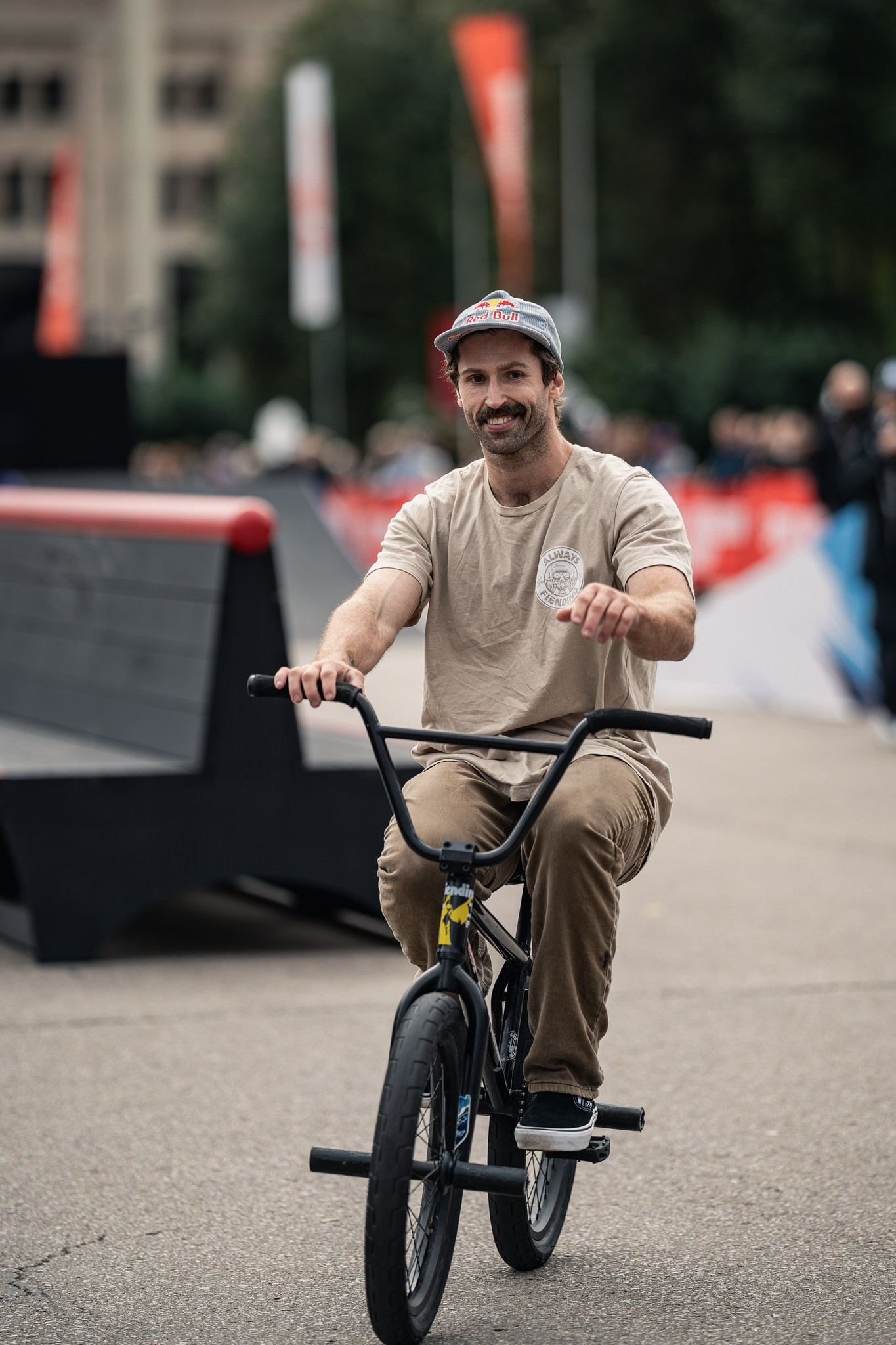 BMX in Moscow with Garrett Reynolds 2026. Photo report | Sergey Churnosov