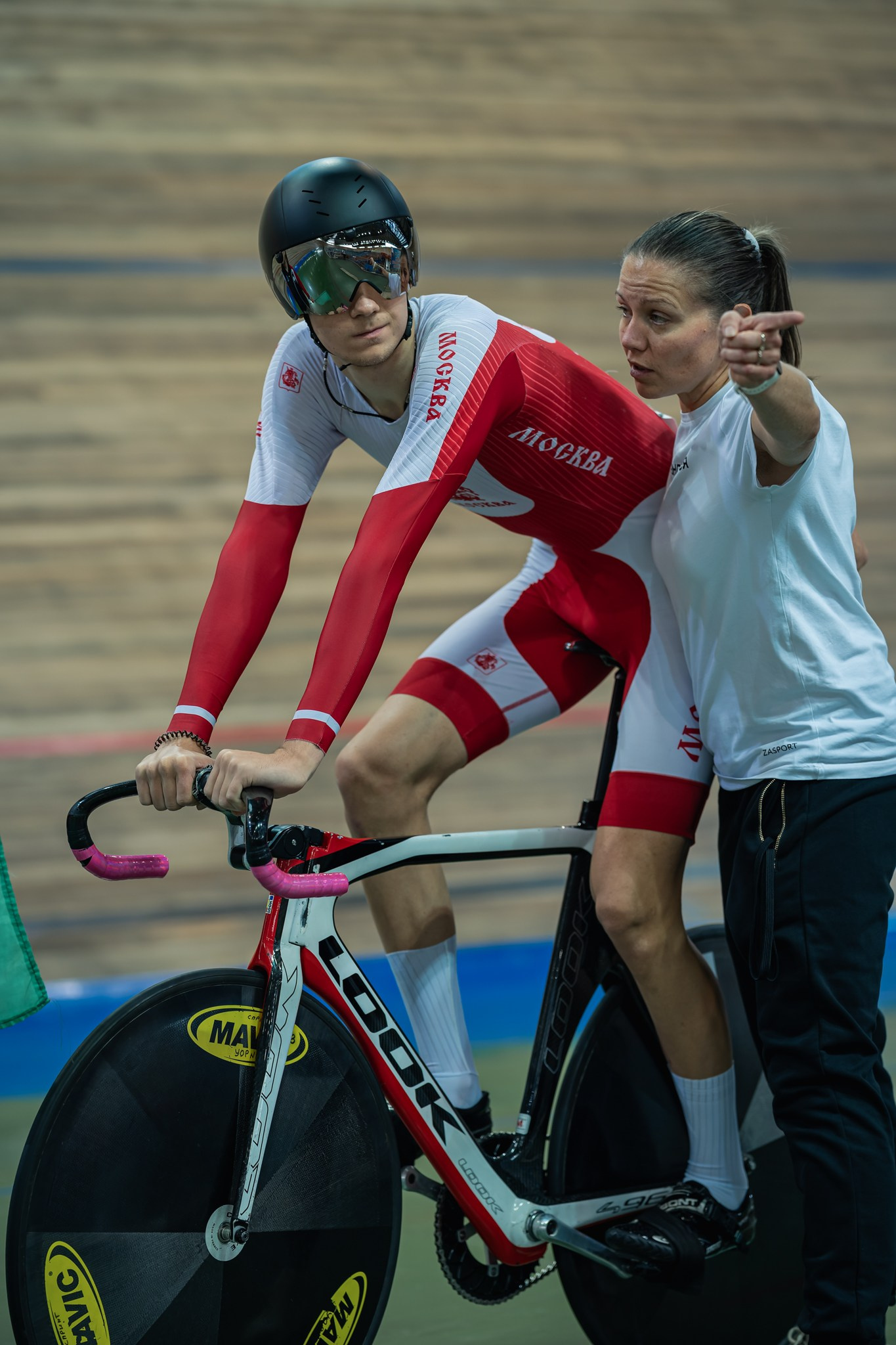 Кубок и чемпионат России по велоспорту на треке 2026. Фоторепортаж с велотрека «Крылатское» | Сергей Чурносов