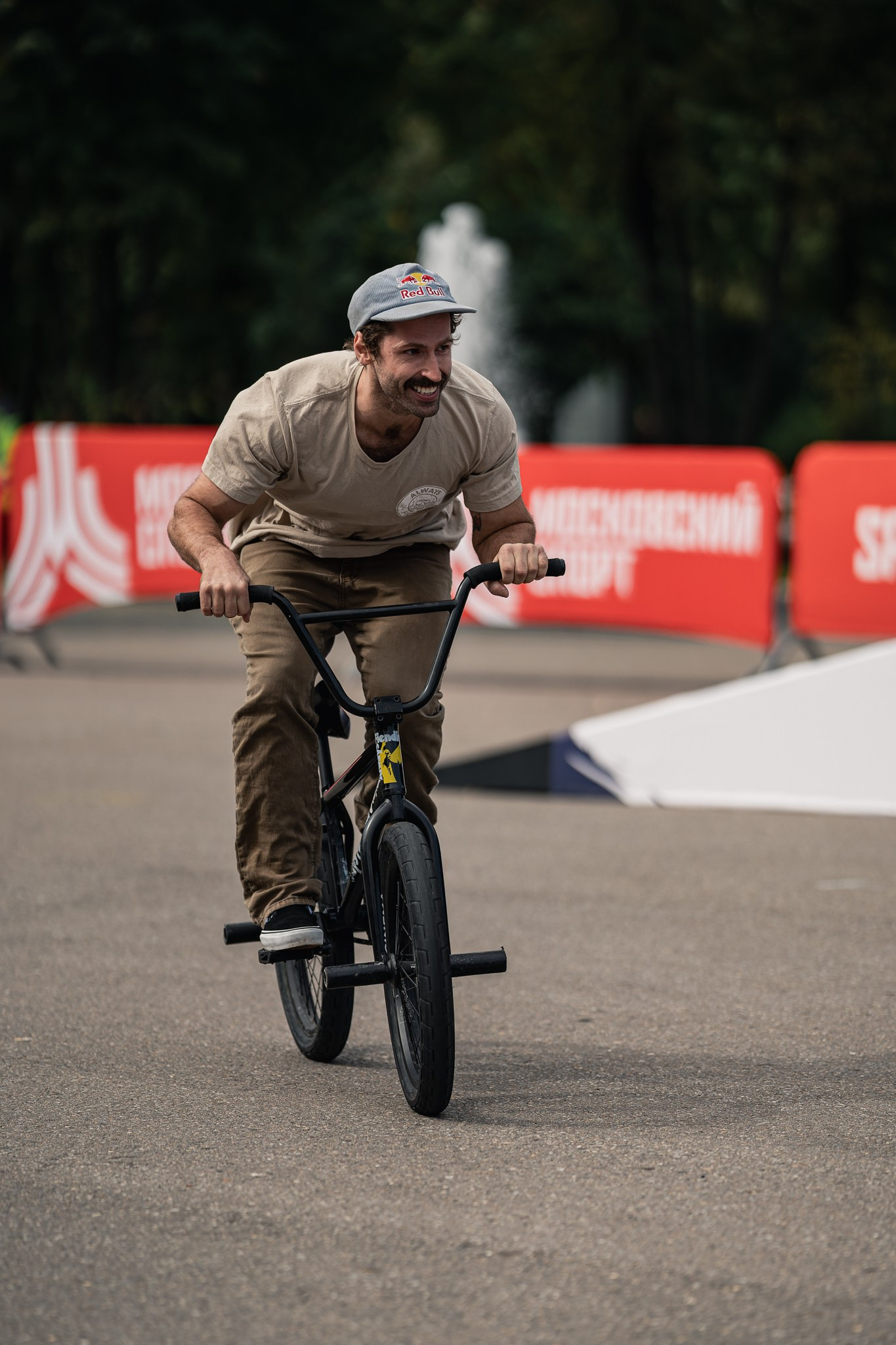 BMX in Moscow with Garrett Reynolds 2026. Photo report | Sergey Churnosov