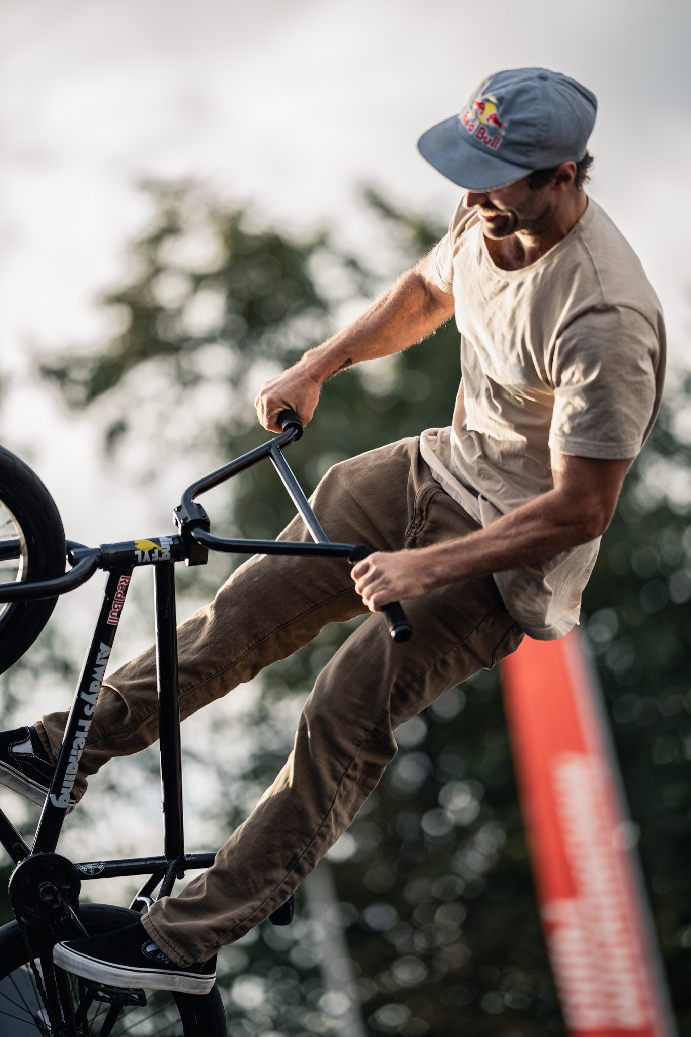 BMX in Moscow with Garrett Reynolds 2026. Photo report | Sergey Churnosov