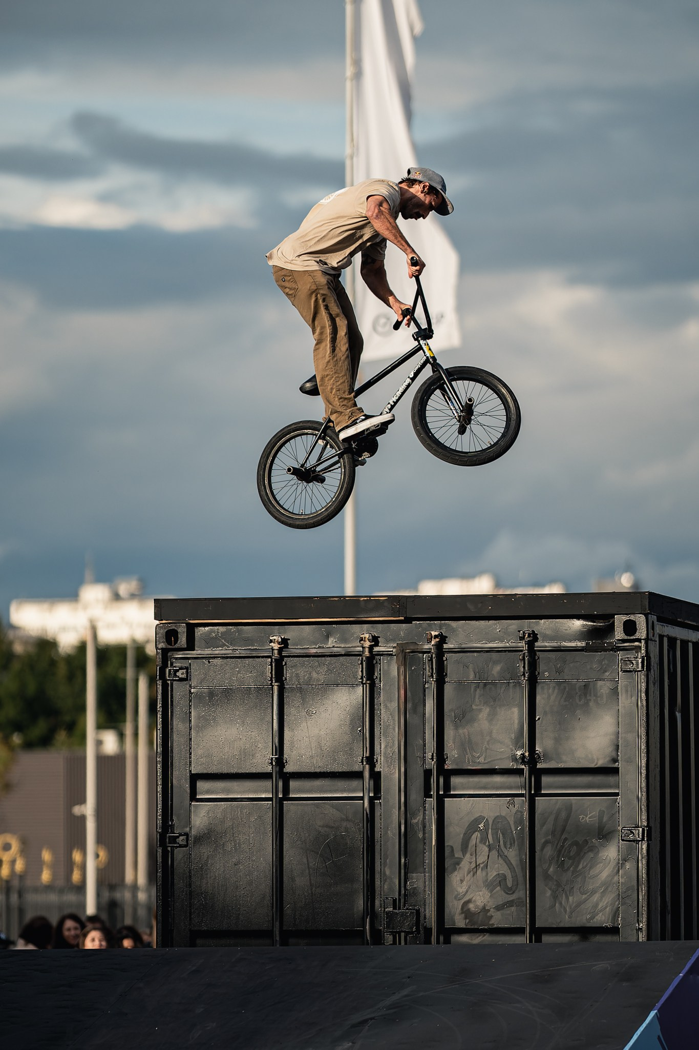 BMX in Moscow with Garrett Reynolds 2026. Photo report | Sergey Churnosov