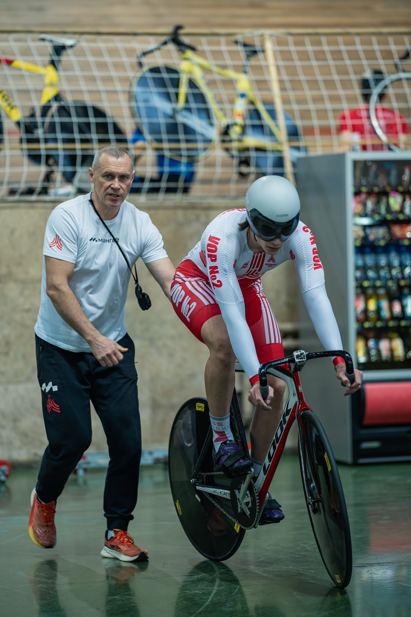 Кубок и чемпионат России по велоспорту на треке 2026. Фоторепортаж с велотрека «Крылатское» | Сергей Чурносов